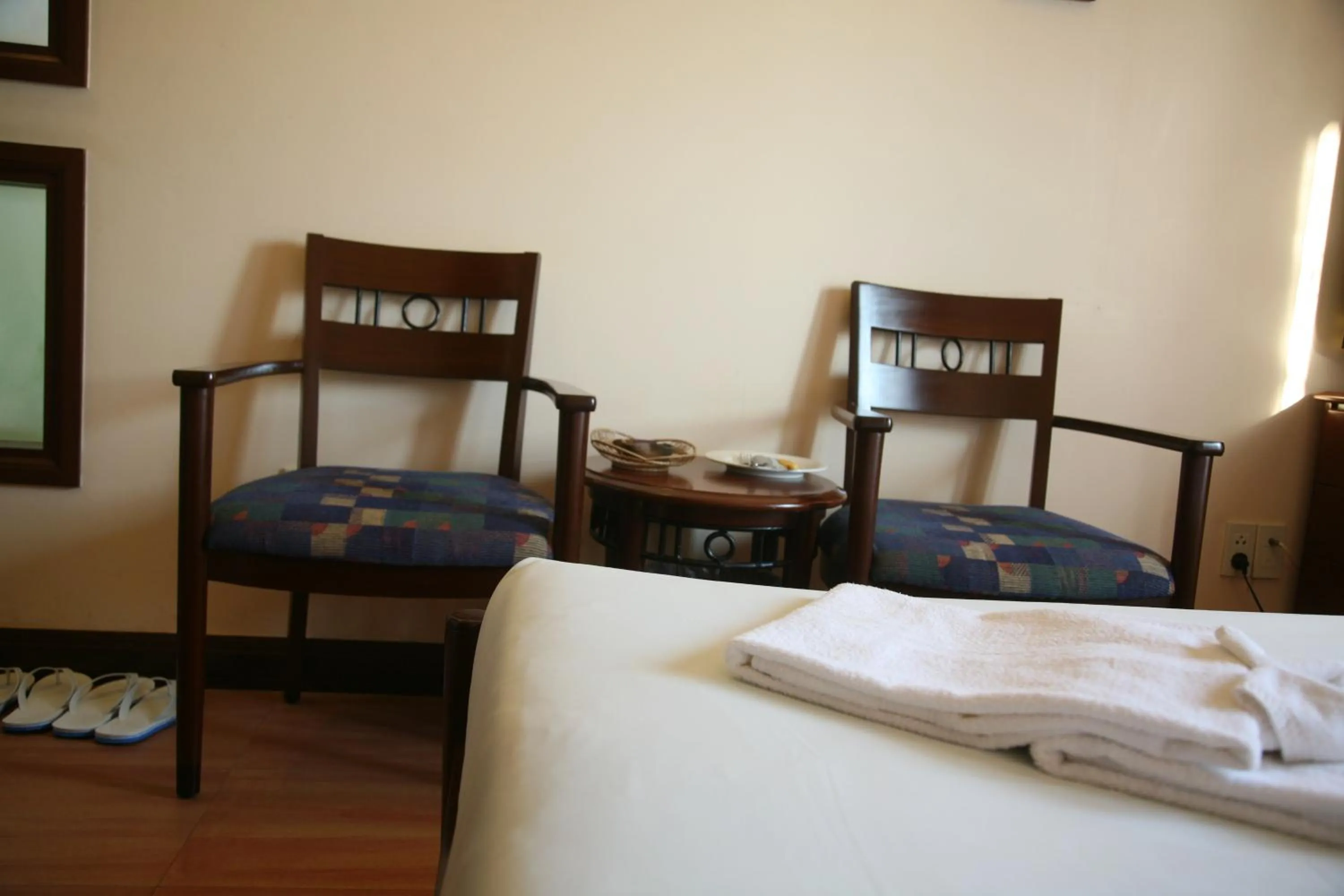 Bedroom, Bed in Mui Ne Resort