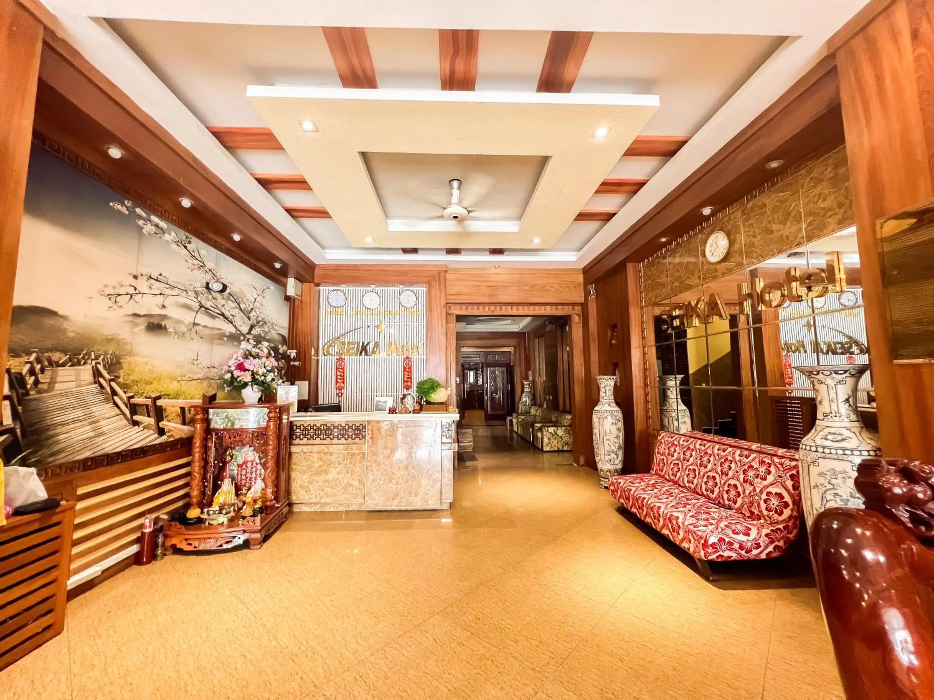 Living room in Seika Hotel by The Moment