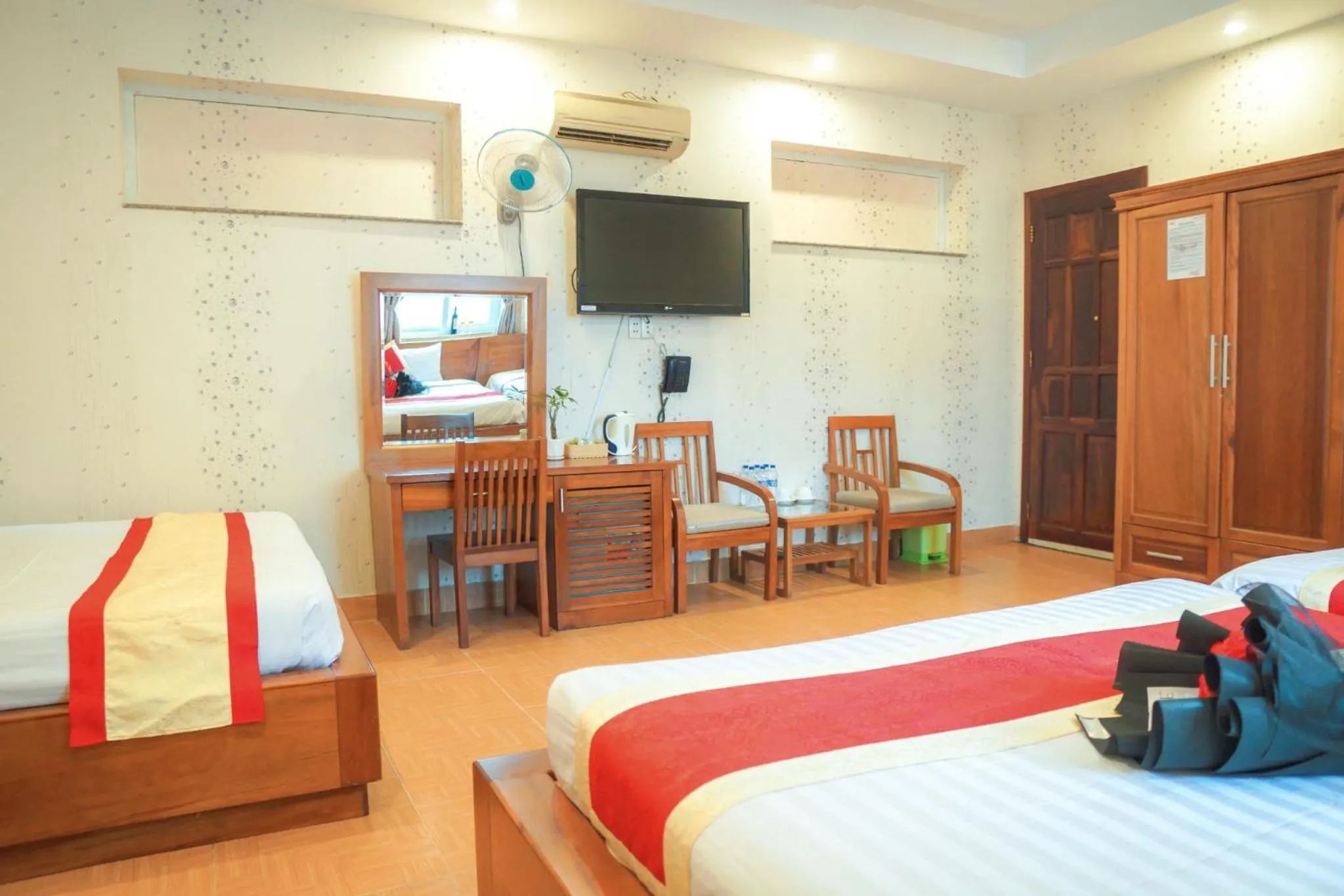 Bed in Seika Hotel by The Moment