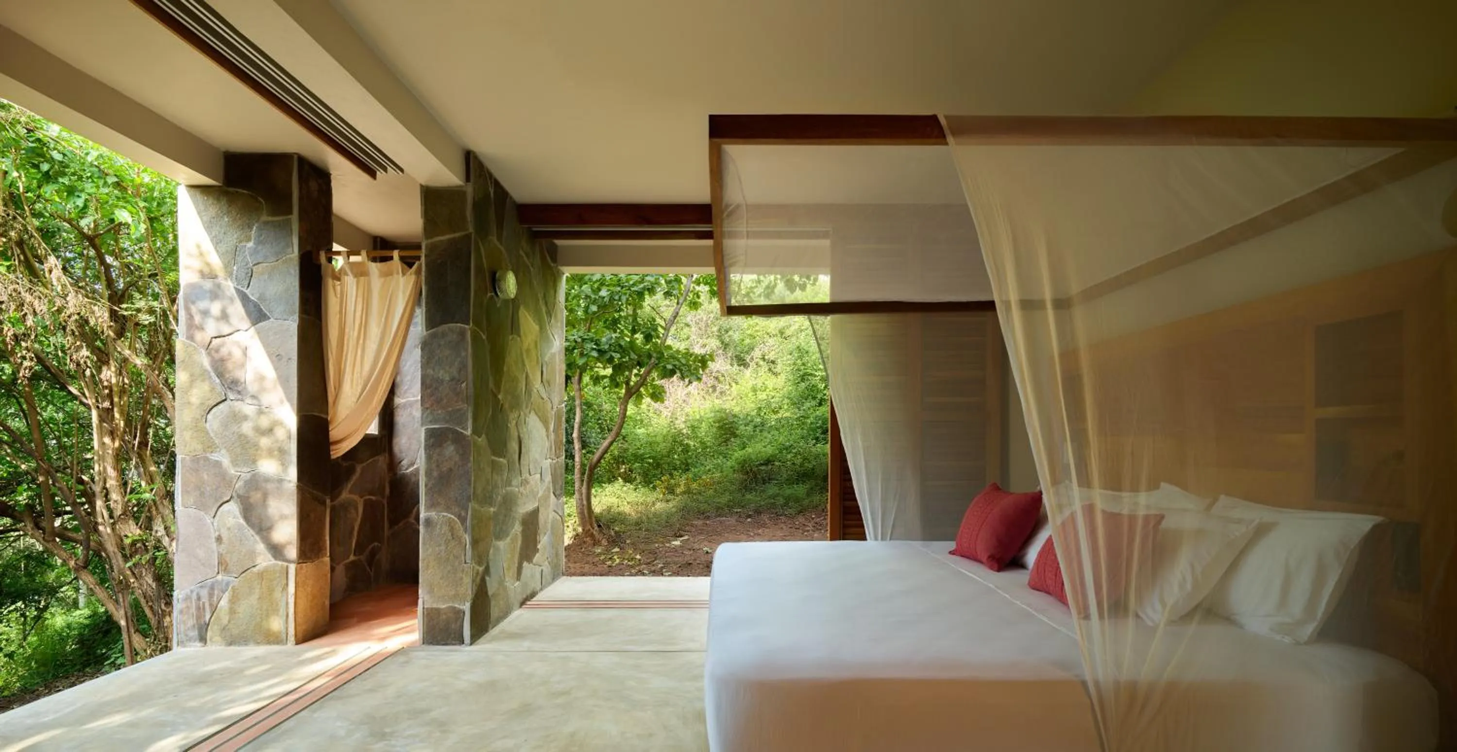 Bed in Cocolia Hotel