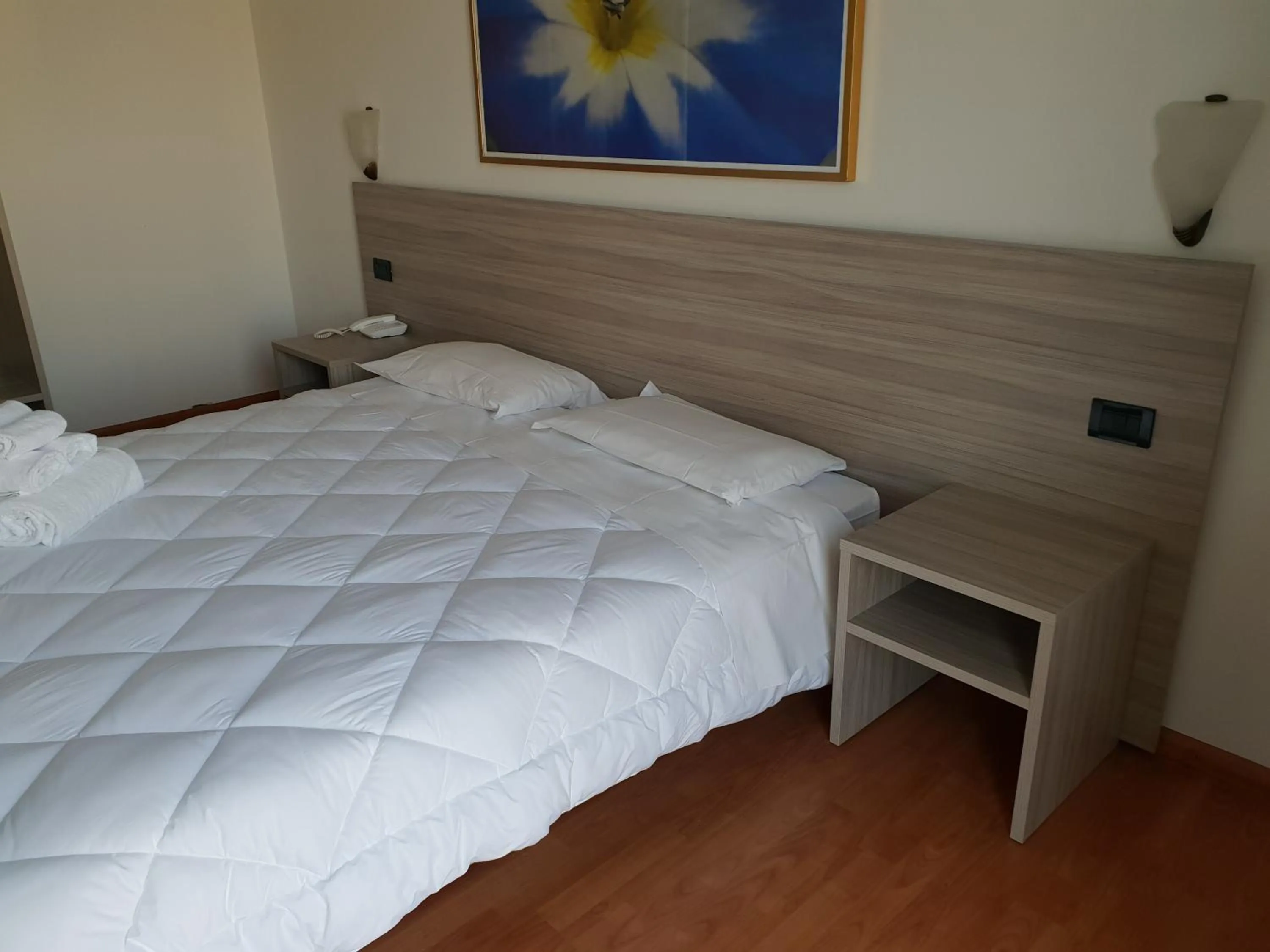 Bedroom, Bed in Risthotel Airport