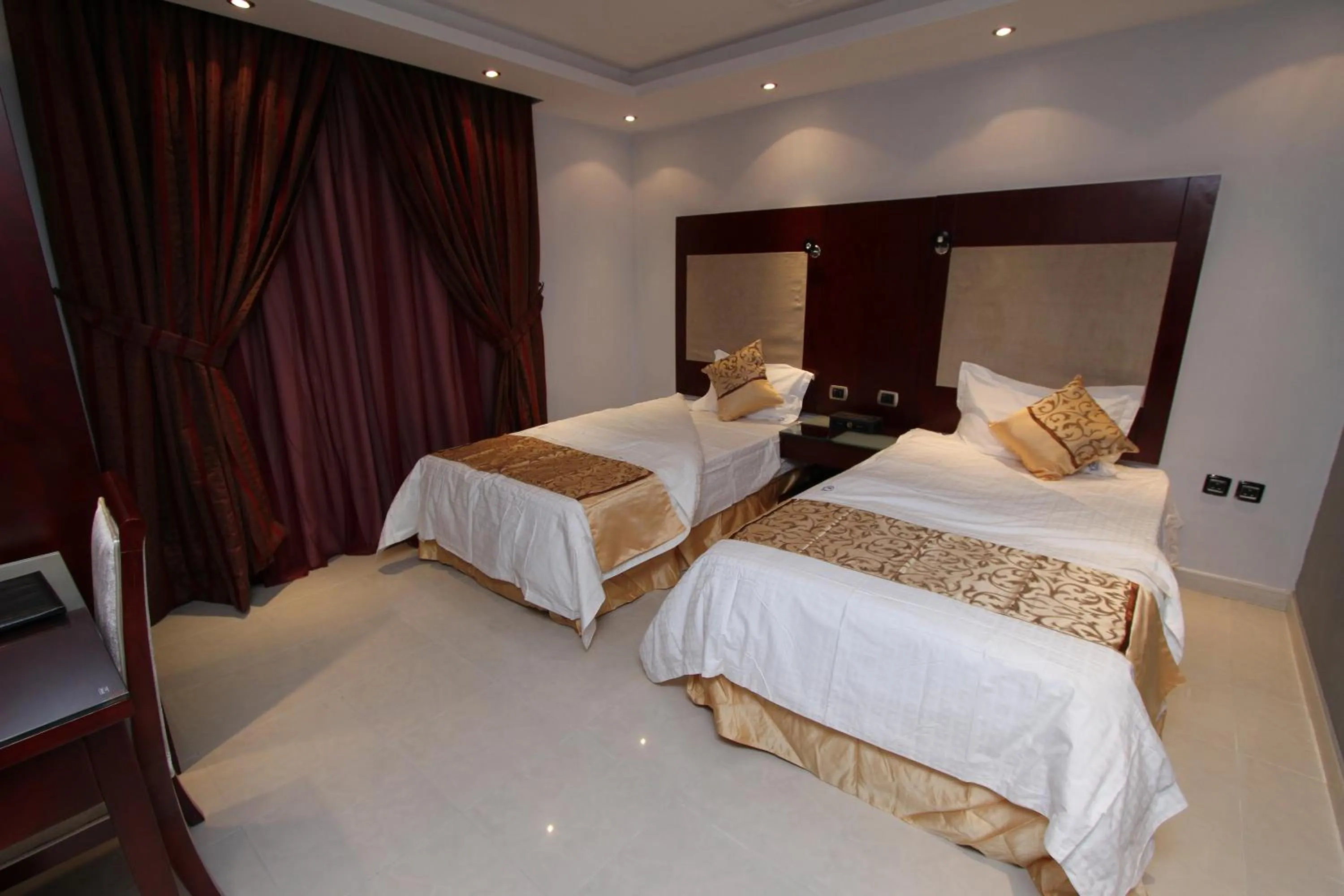 Bedroom, Bed in رؤوم إن للشقق المخدومة-Raoum Inn Serviced Apartments