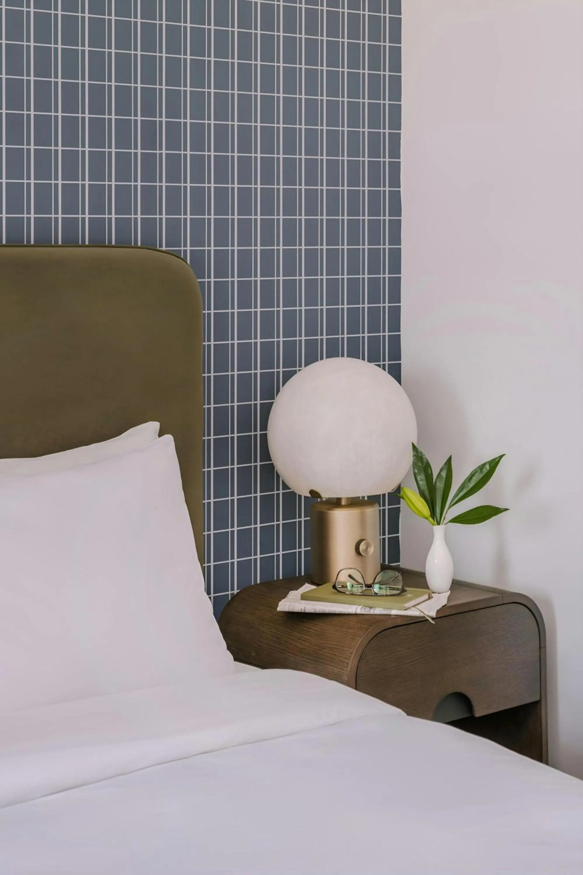 Bedroom, Bed in Sonder by Marriott Bonvoy The Nash Apartments Midtown East