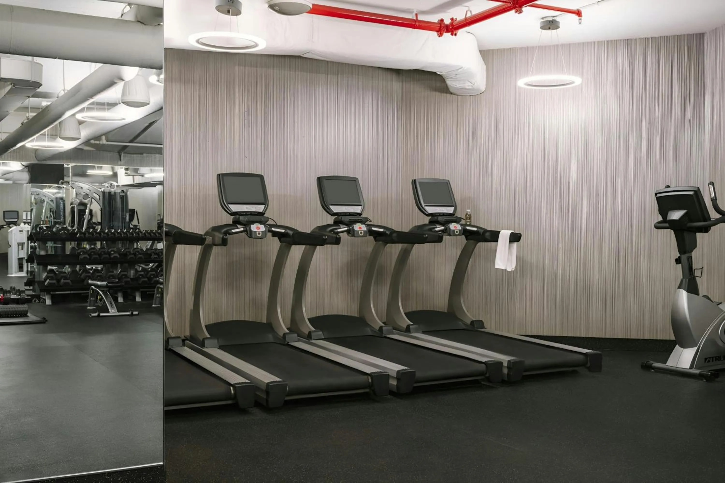 Fitness centre/facilities in Sonder by Marriott Bonvoy The Nash Apartments Midtown East