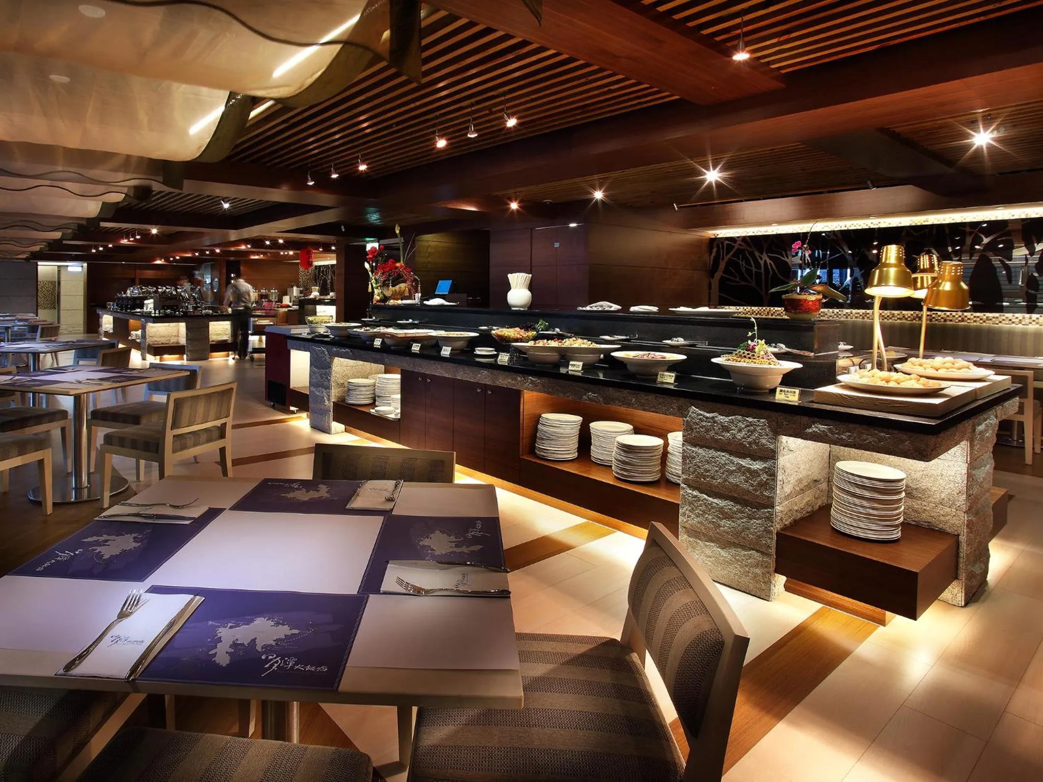 Restaurant/places to eat in Sun Moon Lake Hotel