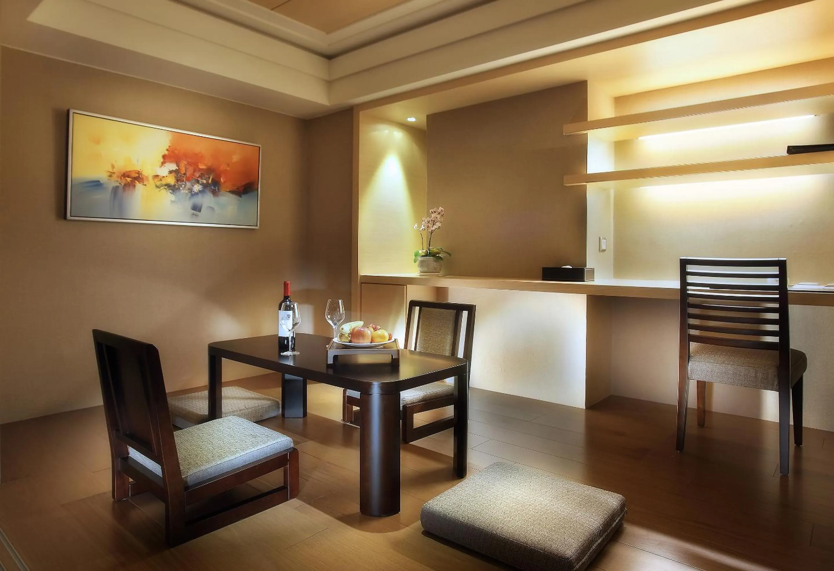 Living room in Sun Moon Lake Hotel