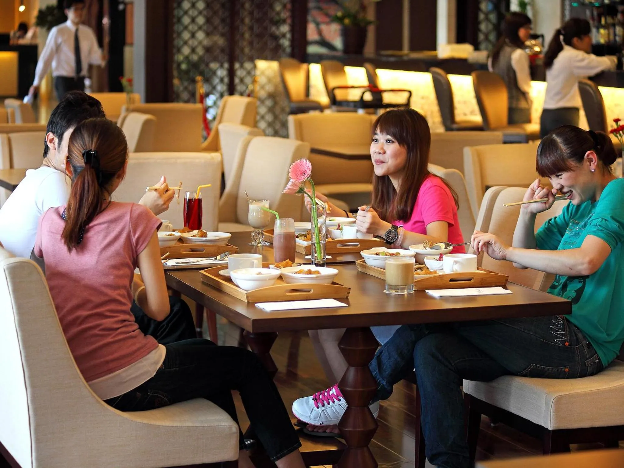 People in Sun Moon Lake Hotel