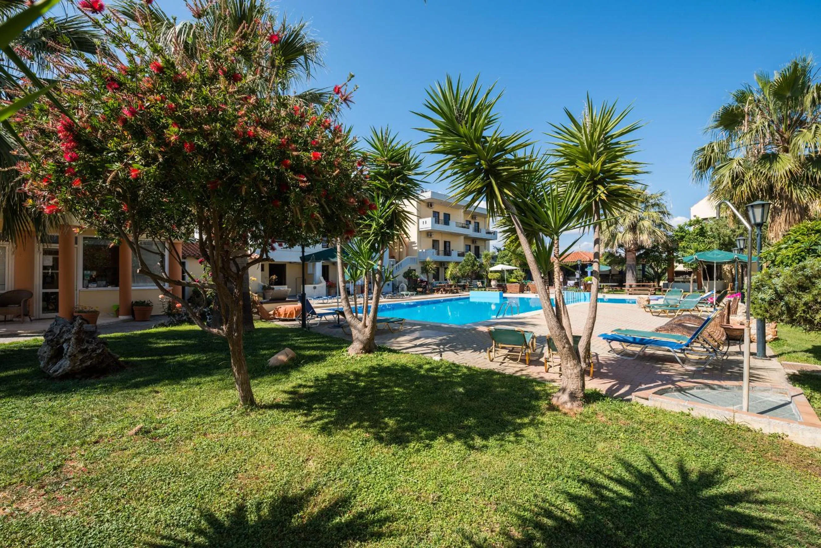 Garden in Nireas Hotel