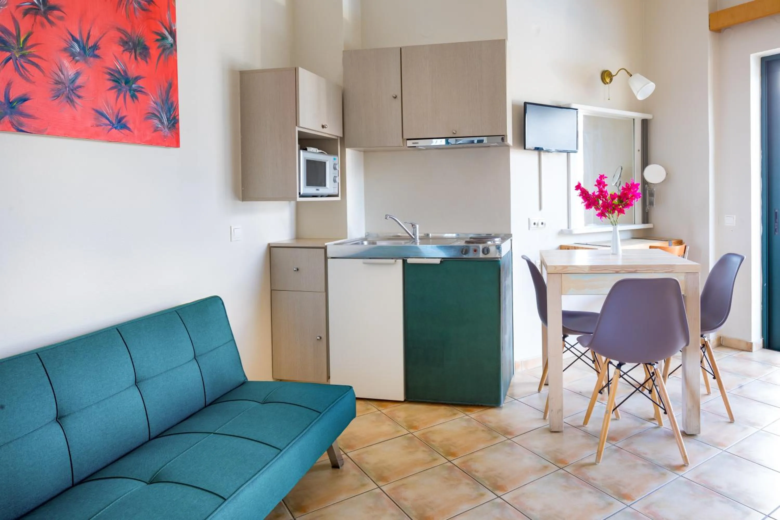 Kitchen or kitchenette in Nireas Hotel