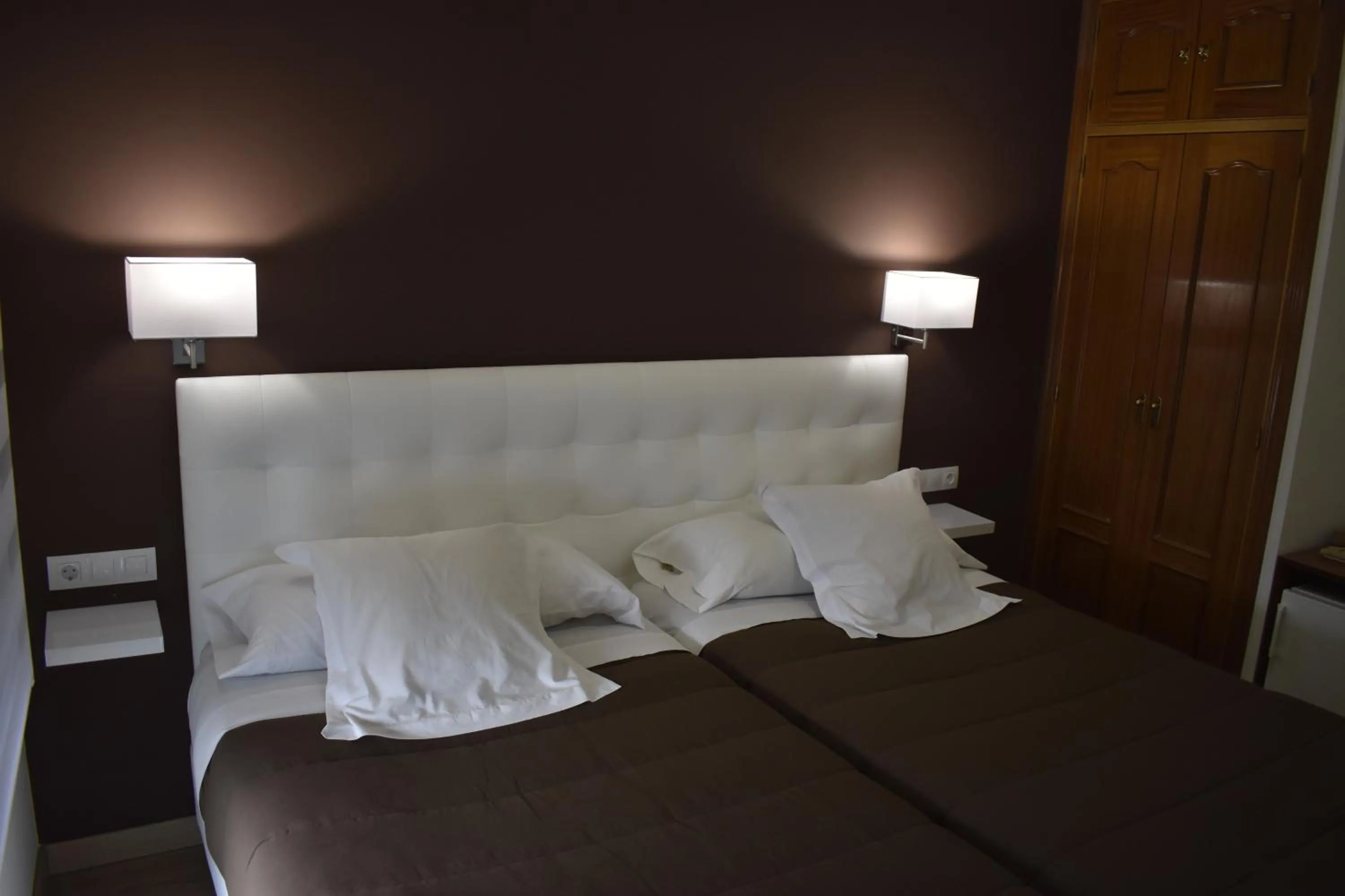 Photo of the whole room, Bed in Hostal el Rocio