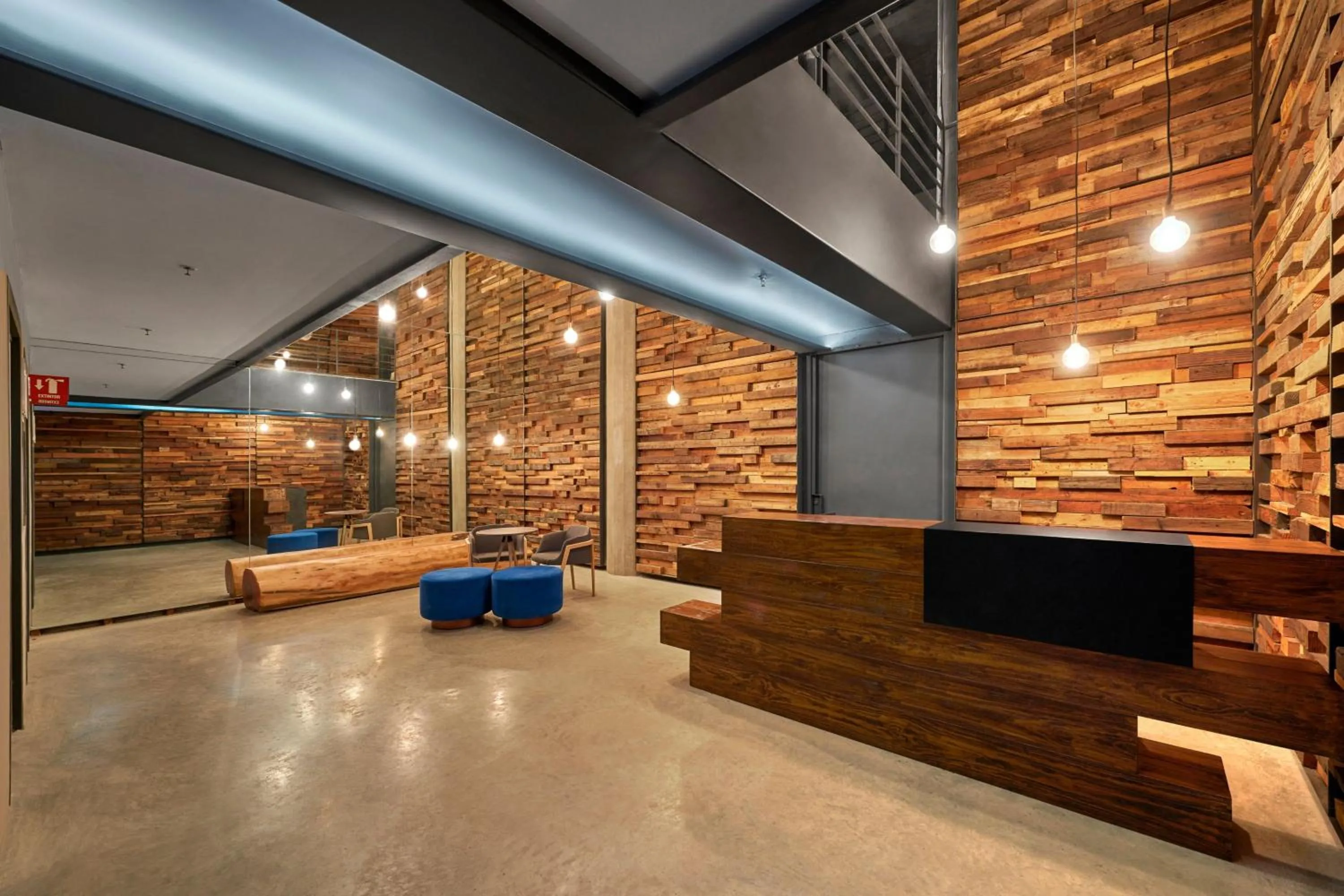 Lobby or reception in City Express Plus by Marriott Ensenada