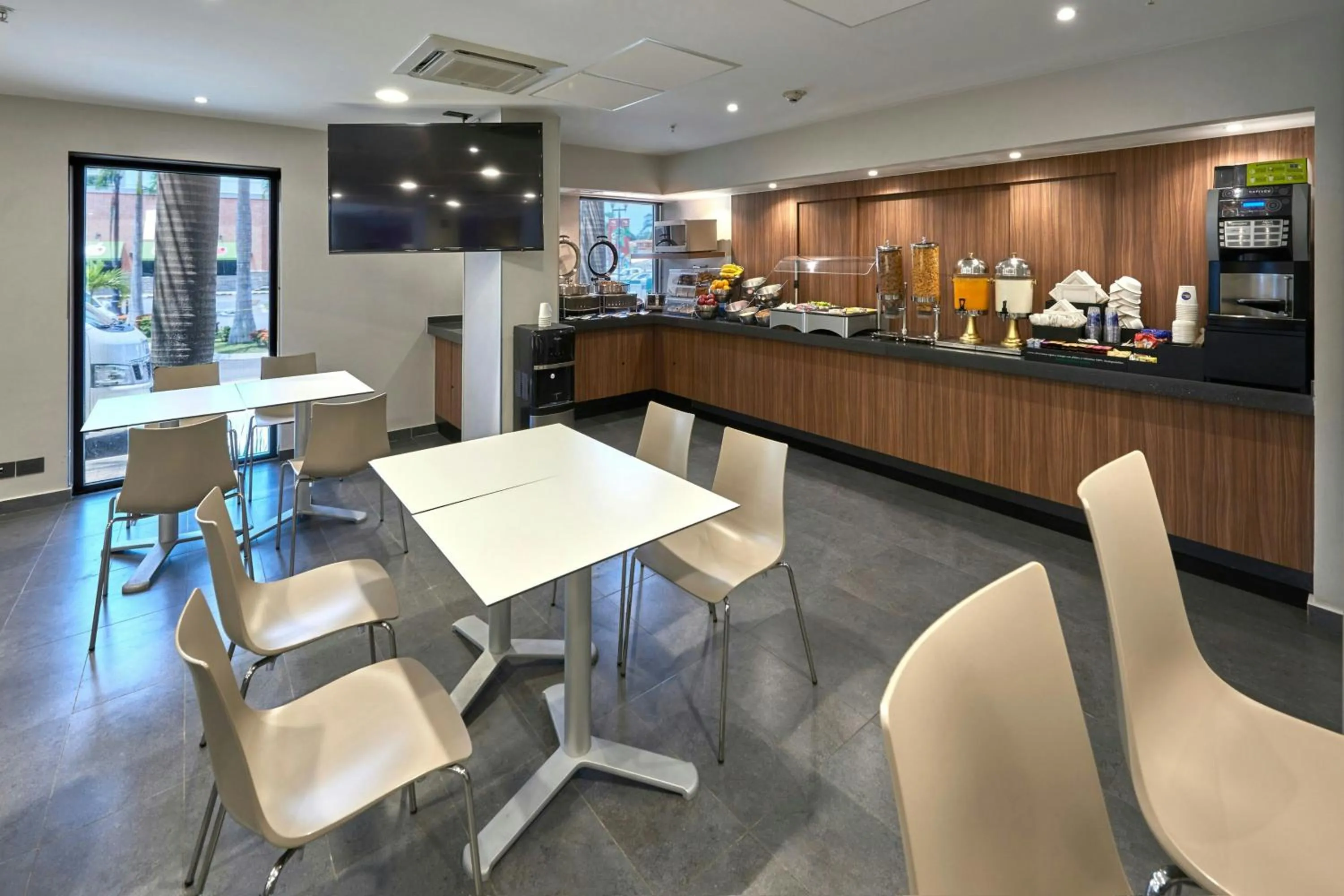 Breakfast in City Express by Marriott Ensenada