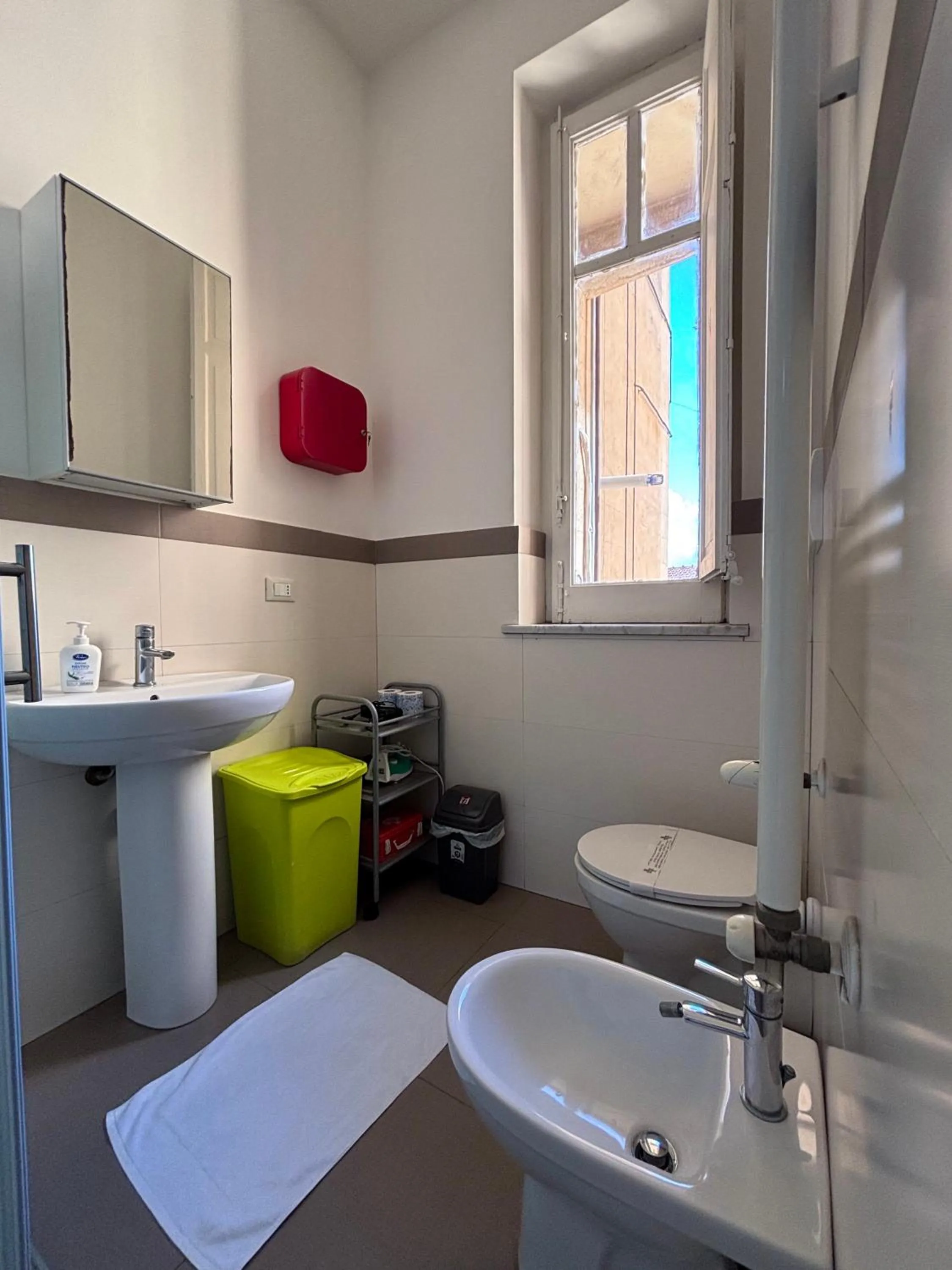 Bathroom in Mamamia #Teatro Massimo