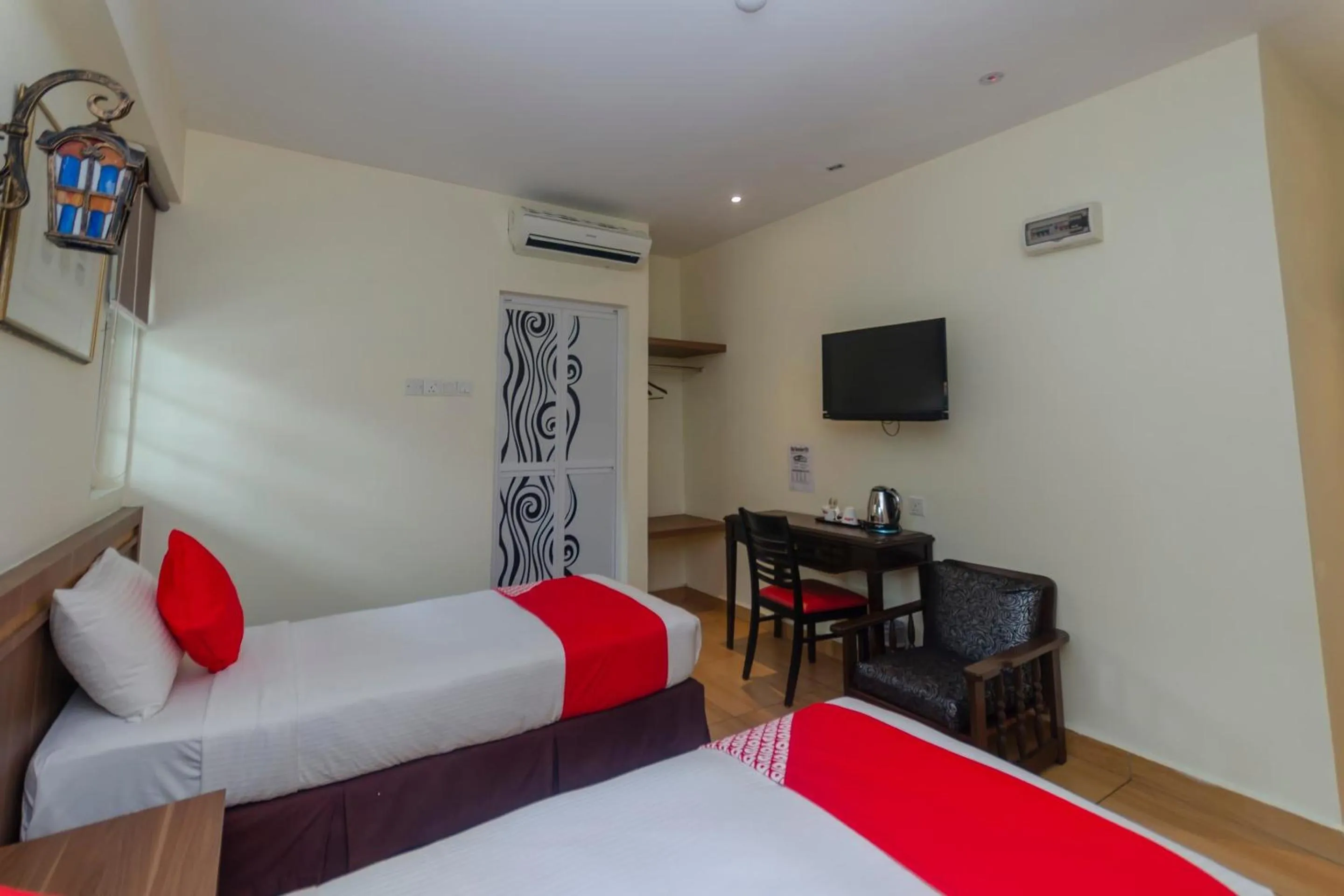 Bedroom, Bed in Hotel O The Vintage Hotel