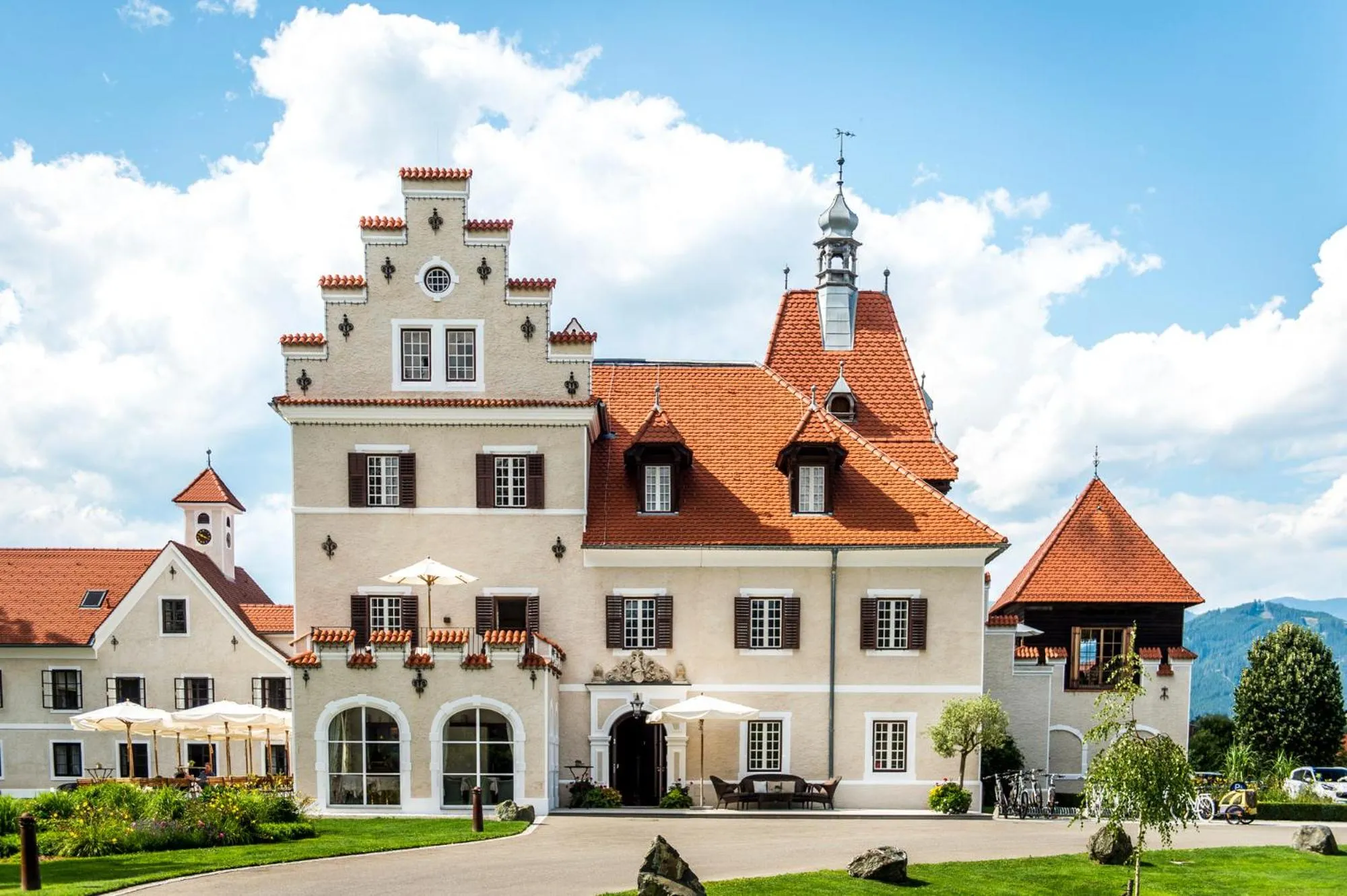 Property building in TAUROA G'Schlössl Murtal