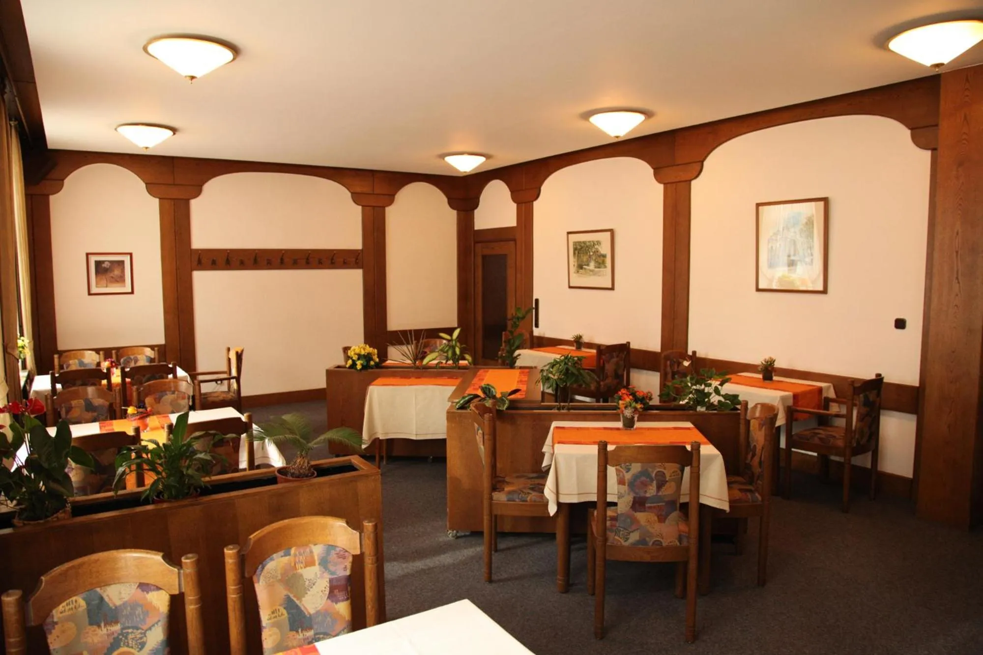 Restaurant/places to eat in Ackfeld Hotel-Restaurant