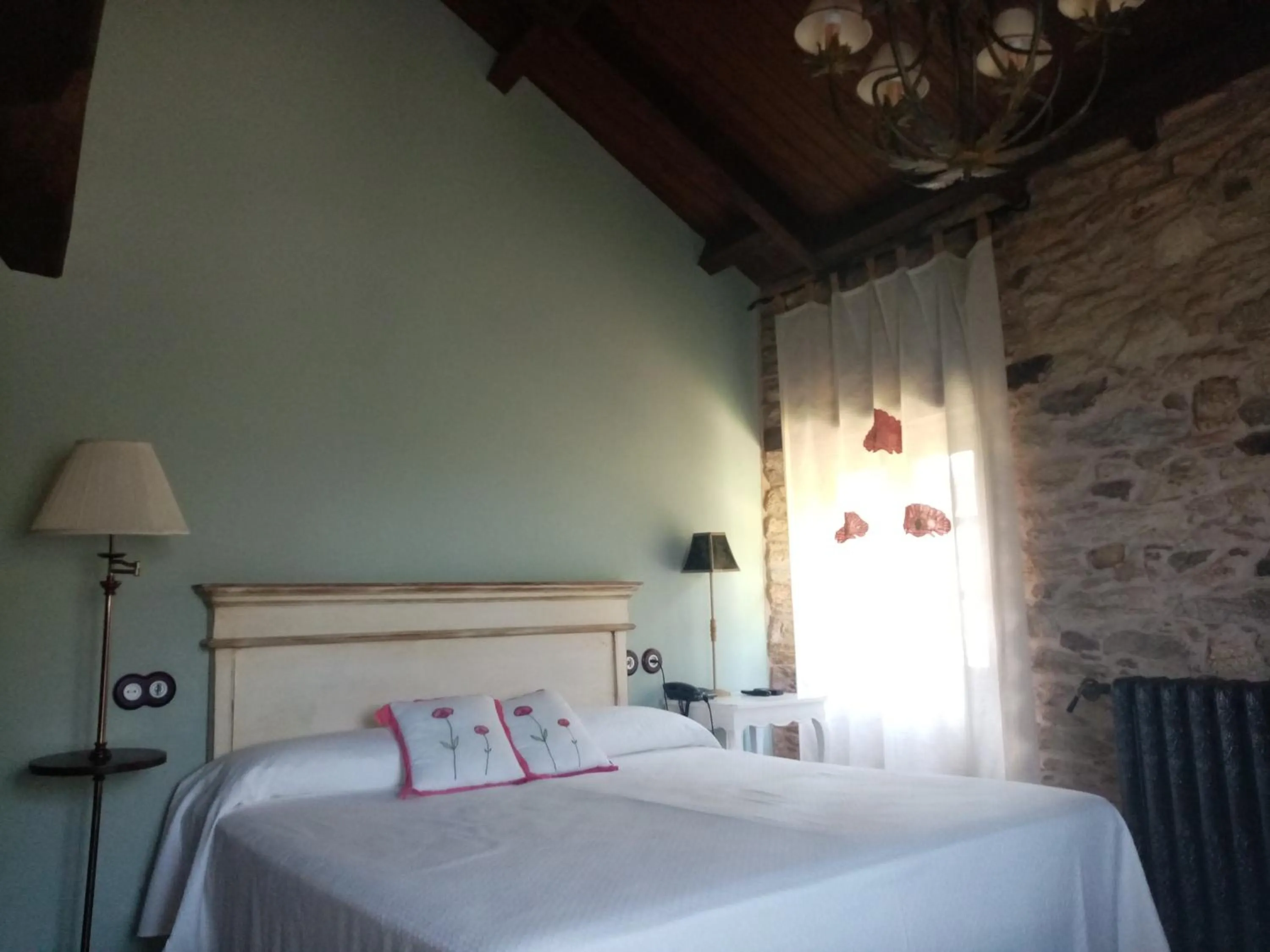 Bed in Casa Almoina