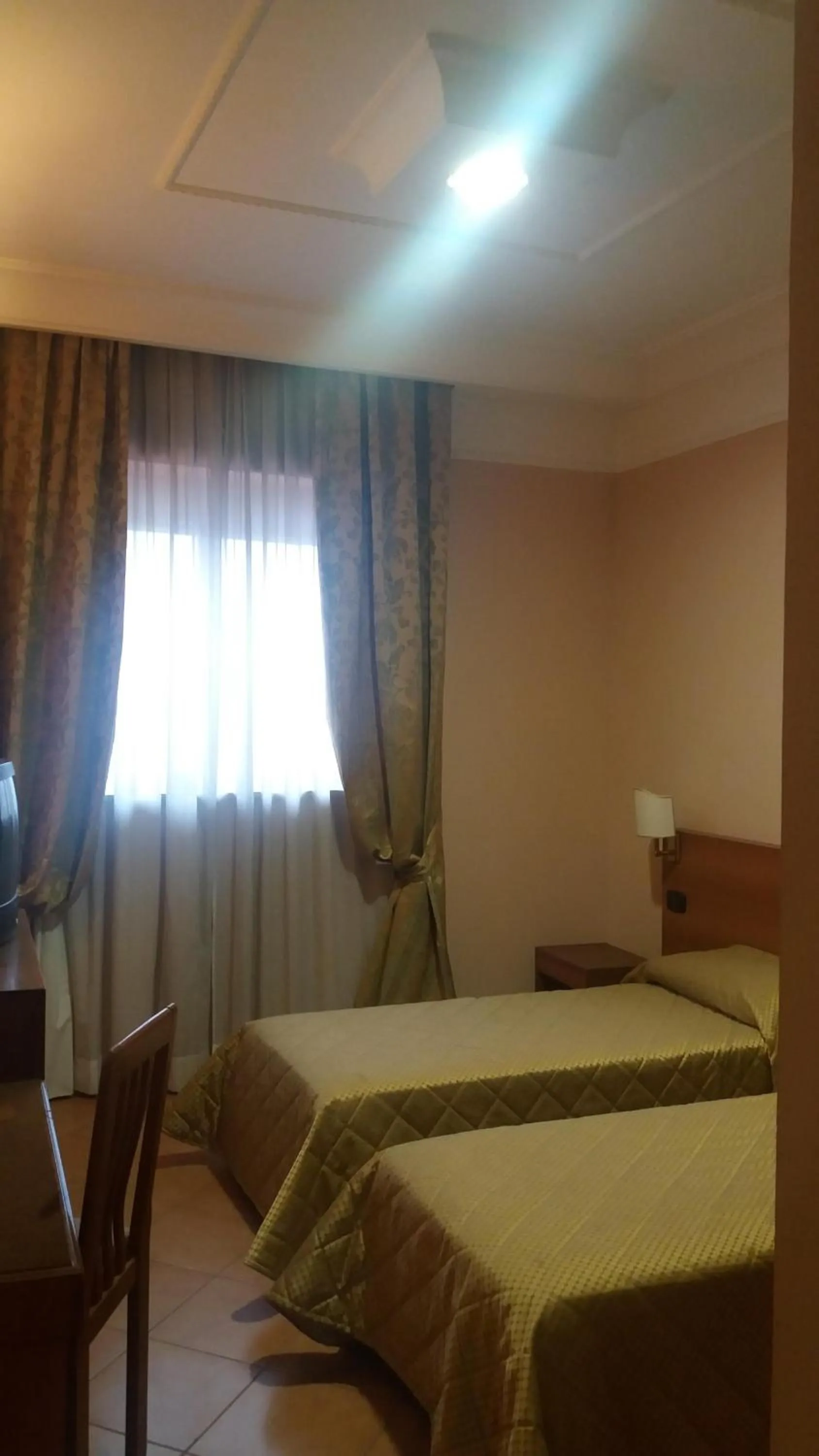 Photo of the whole room, Bed in Grand Hotel Pavone