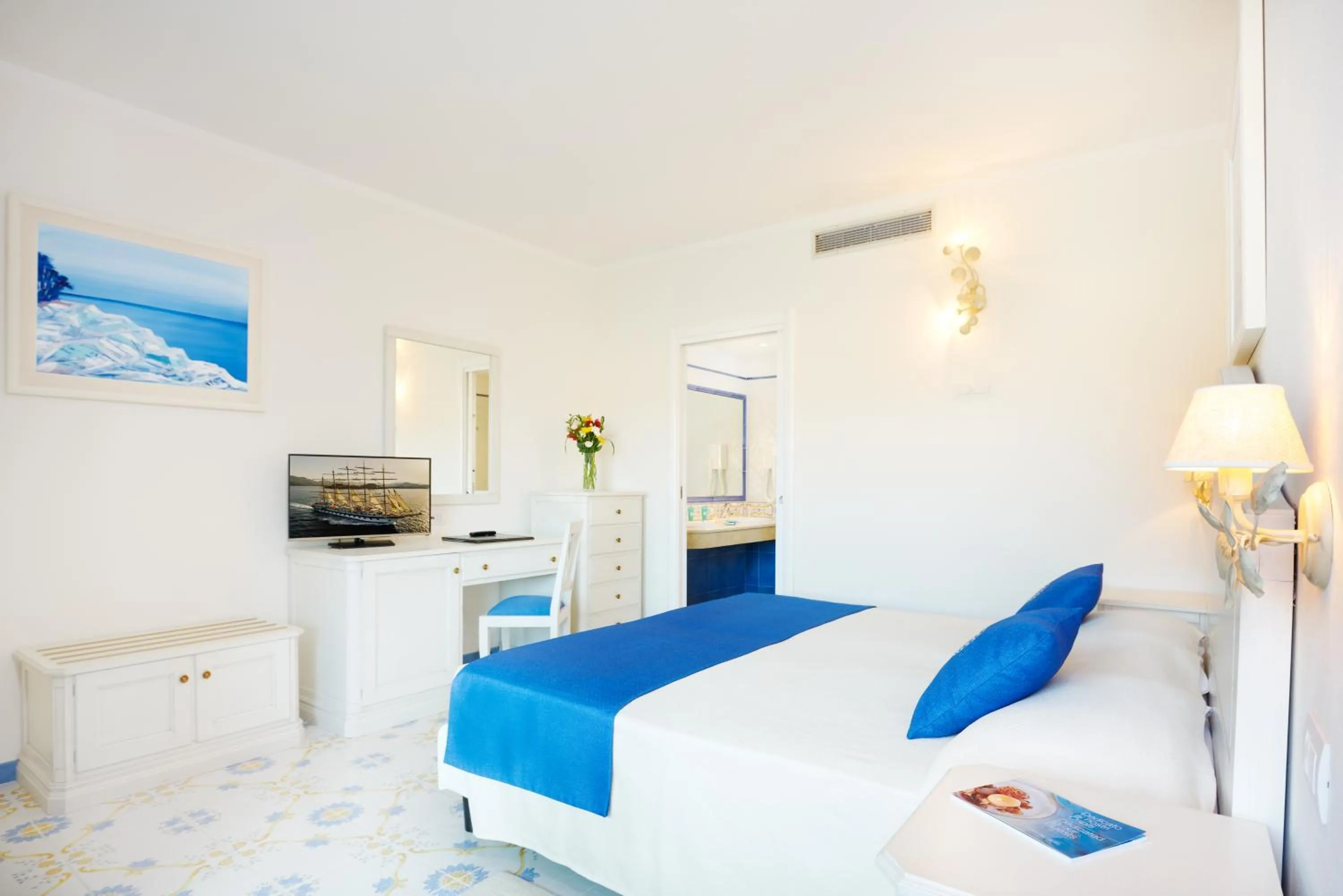 Photo of the whole room, Bed in Hotel Del Golfo