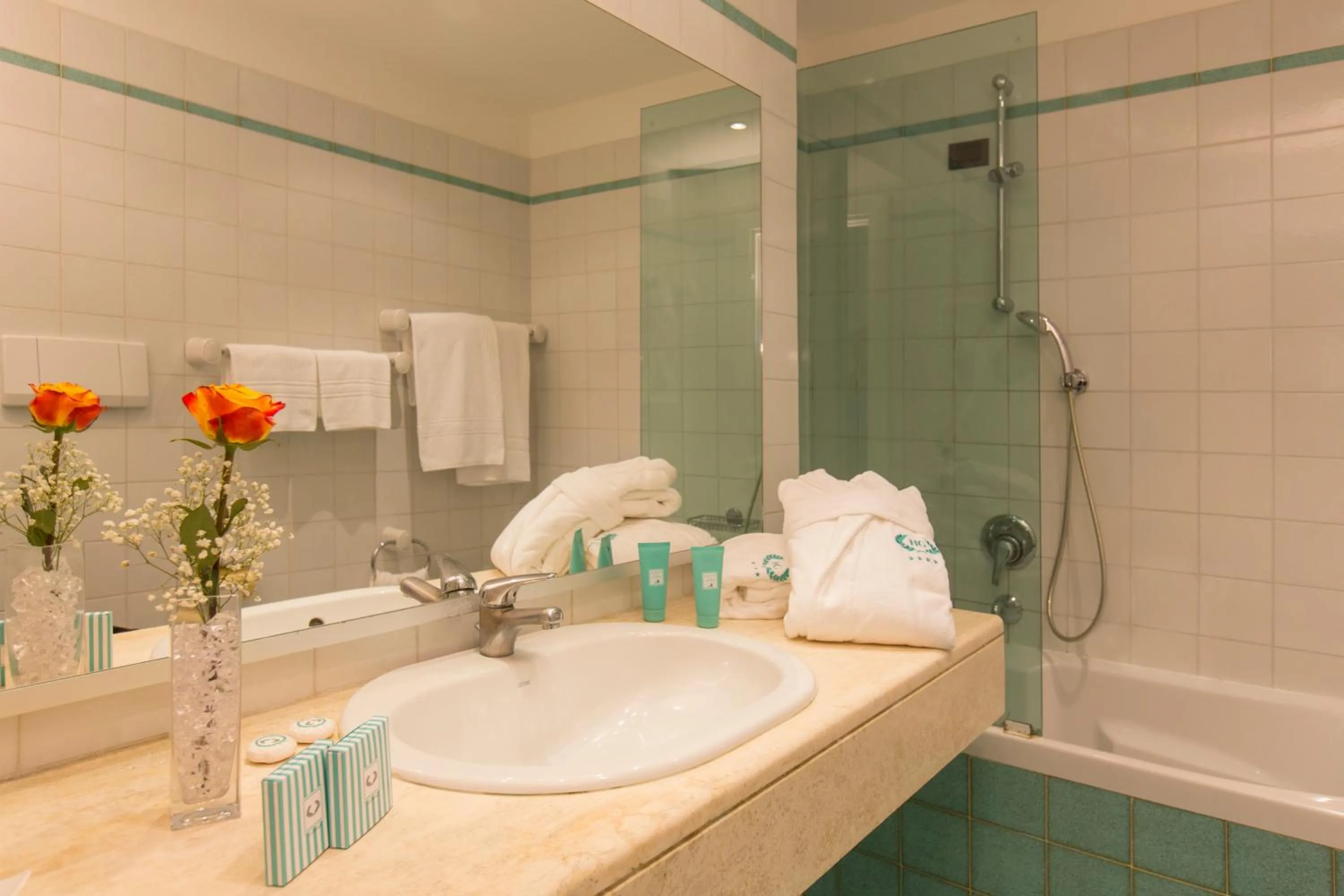 Bathroom in Hotel Del Golfo