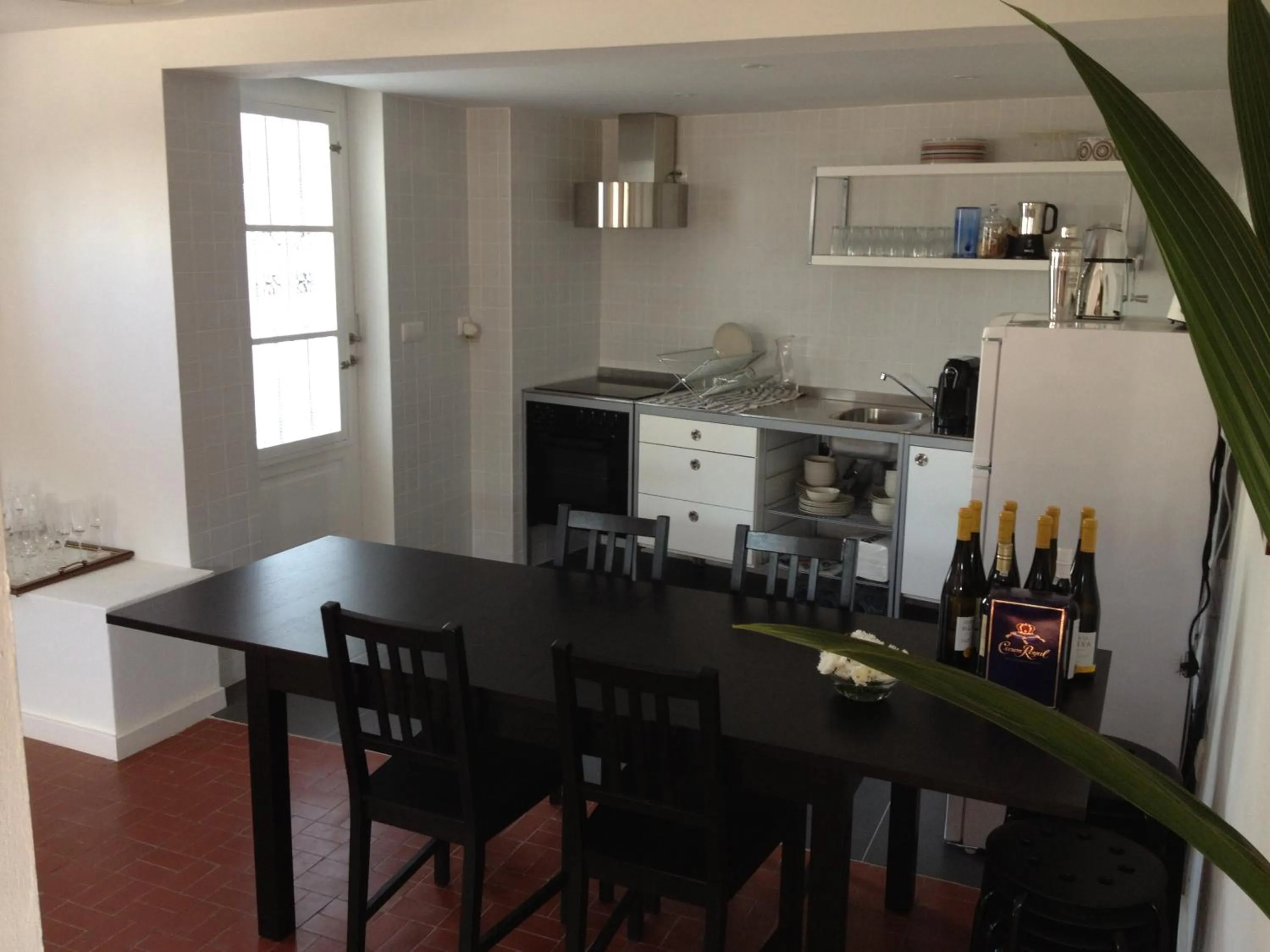 Kitchen or kitchenette in AirPorto Hostel