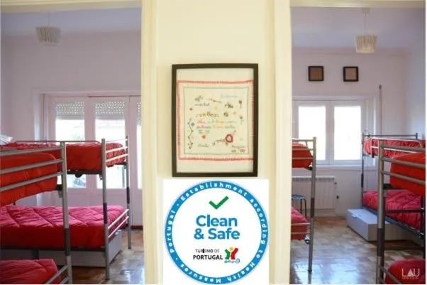 Logo/Certificate/Sign, Bed in AirPorto Hostel