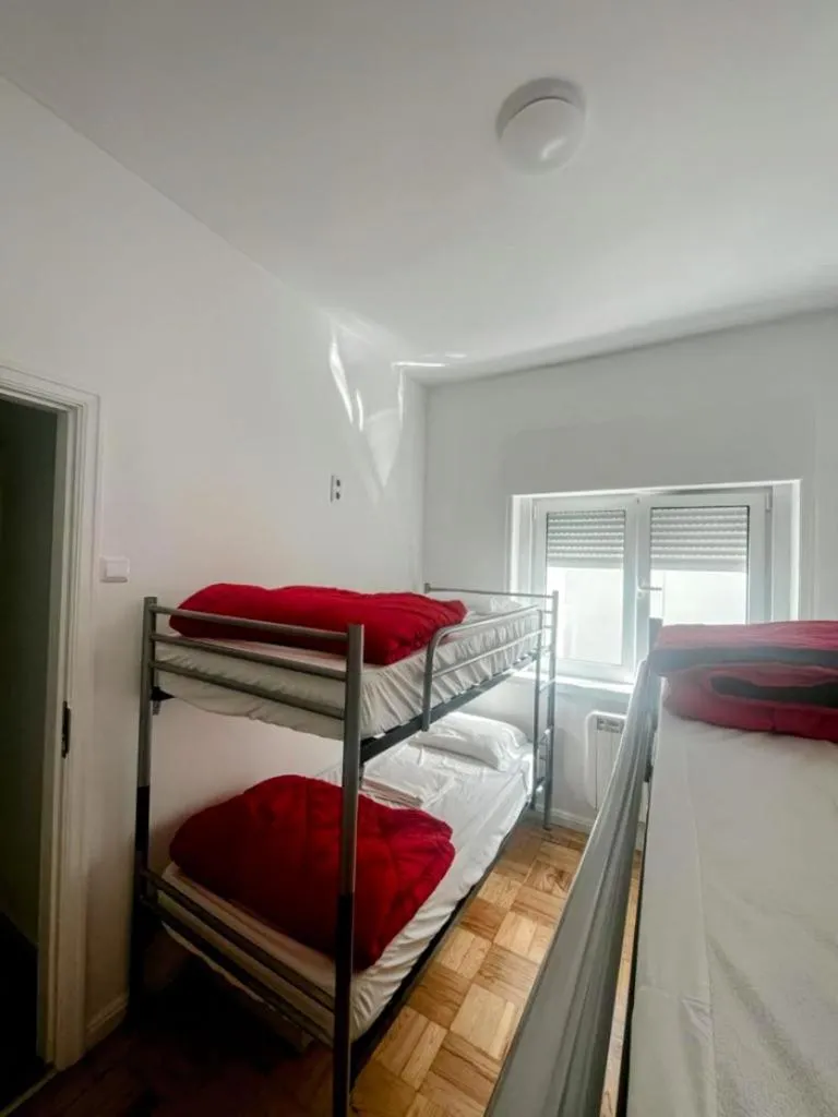 Bedroom, Bed in AirPorto Hostel