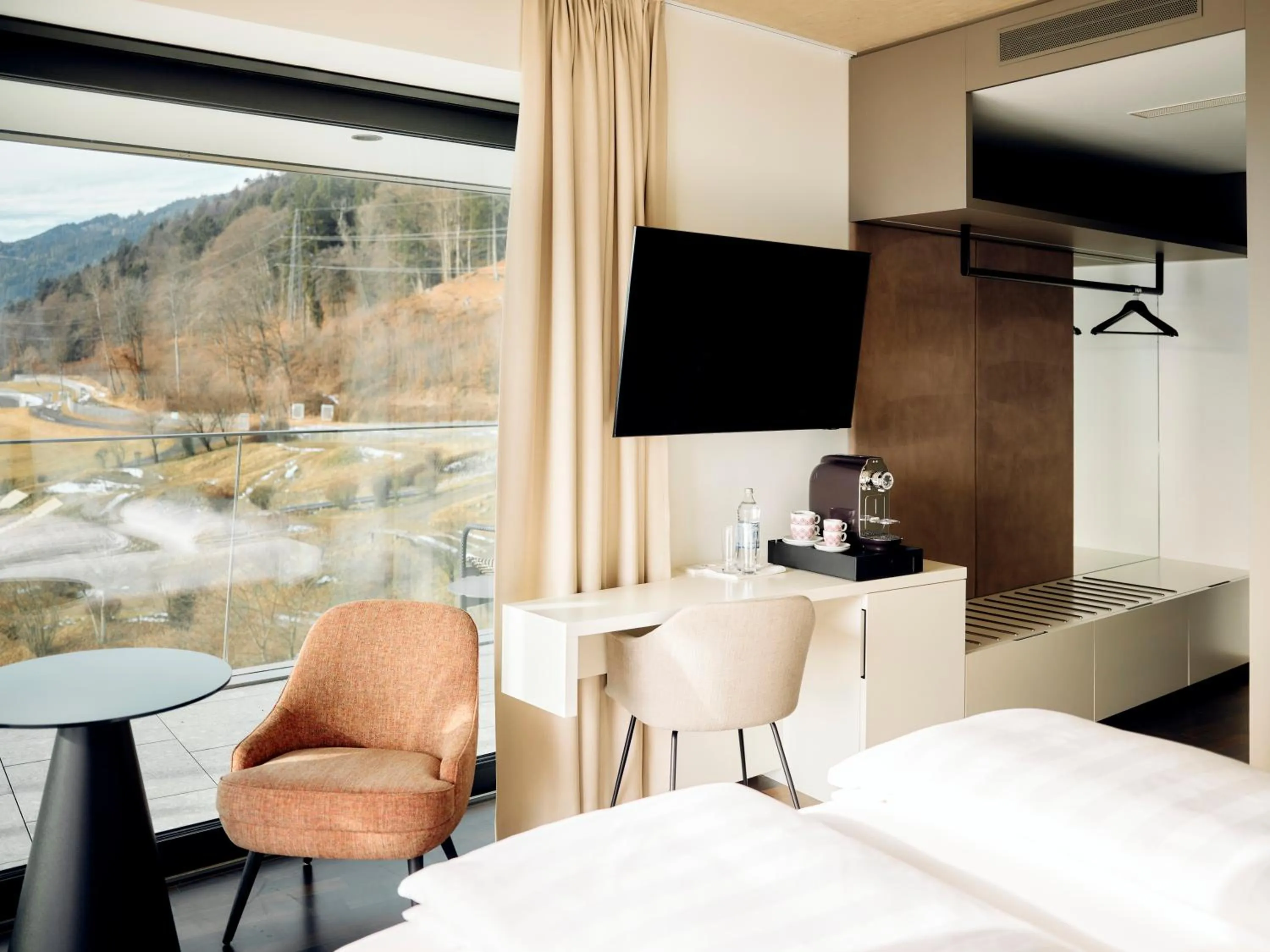 Photo of the whole room, Bed in WIEDERERÖFFNUNG - TAUROA Schönberghof Spielberg