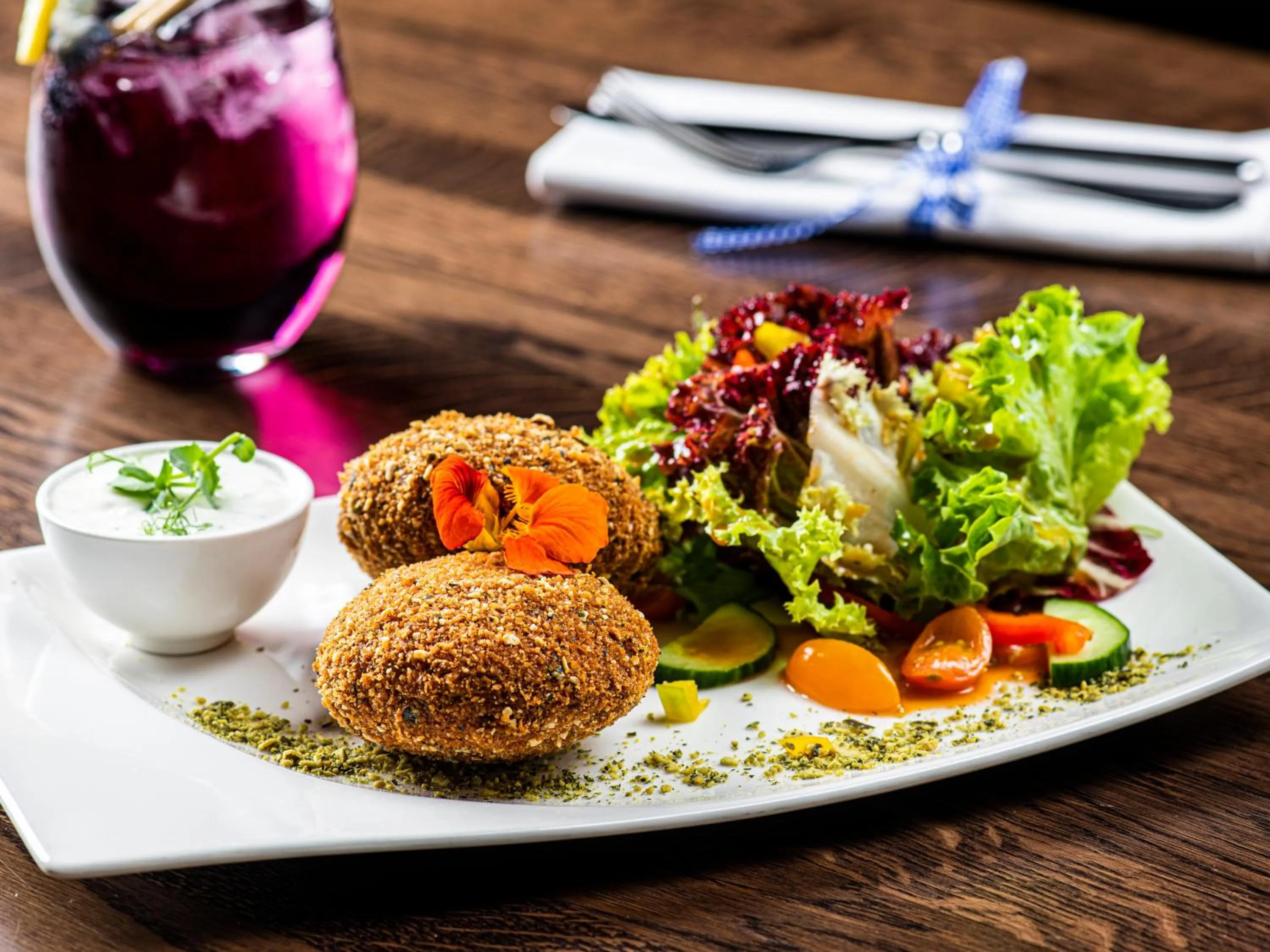 Food and drinks in TAUROA Schönberghof Spielberg