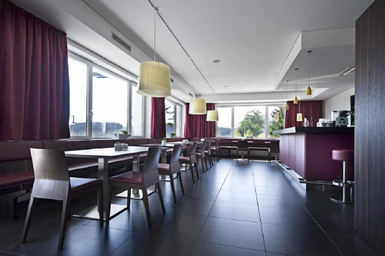 Lounge or bar in TAUROA Schönberghof Spielberg