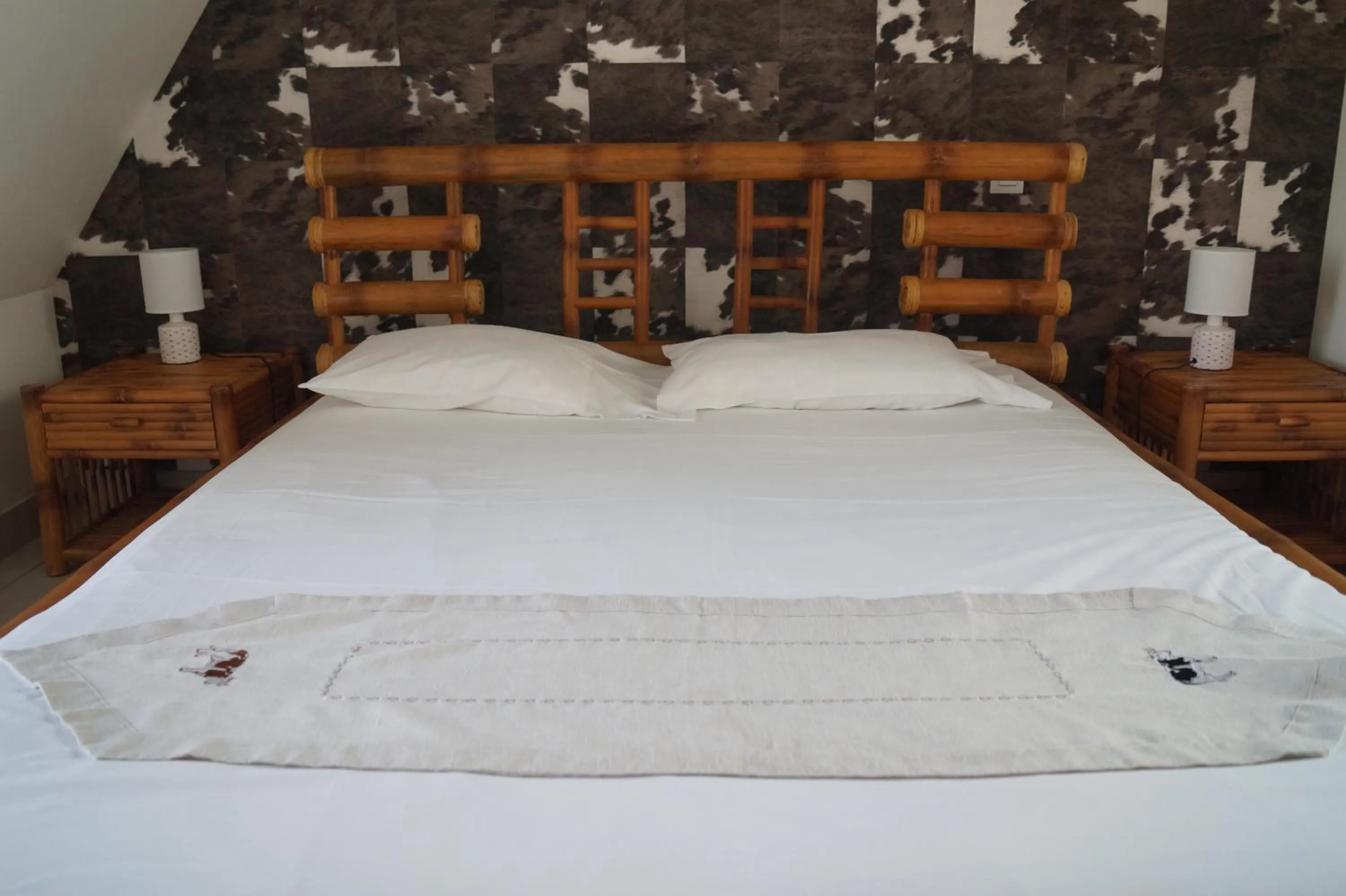 Bedroom, Bed in Domaine de Kerzuat