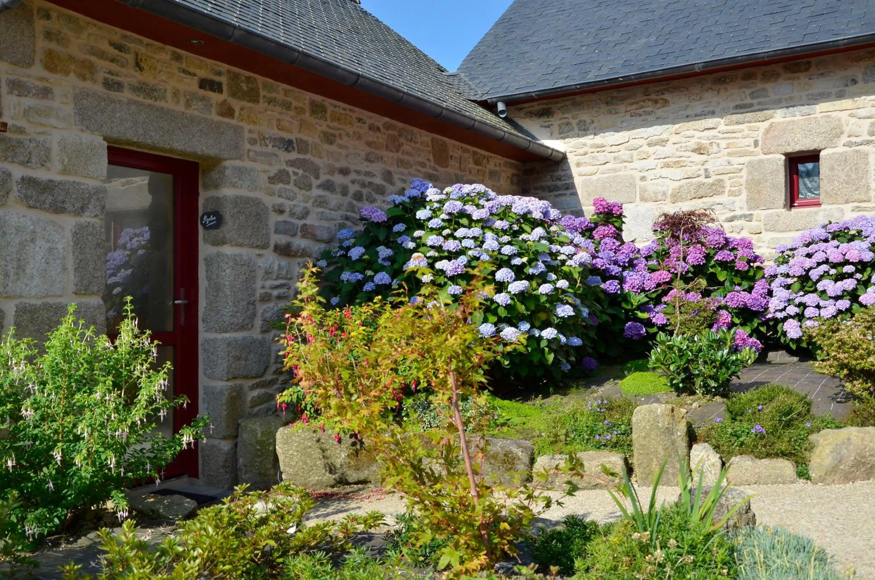 Facade/entrance in Domaine de Kerzuat