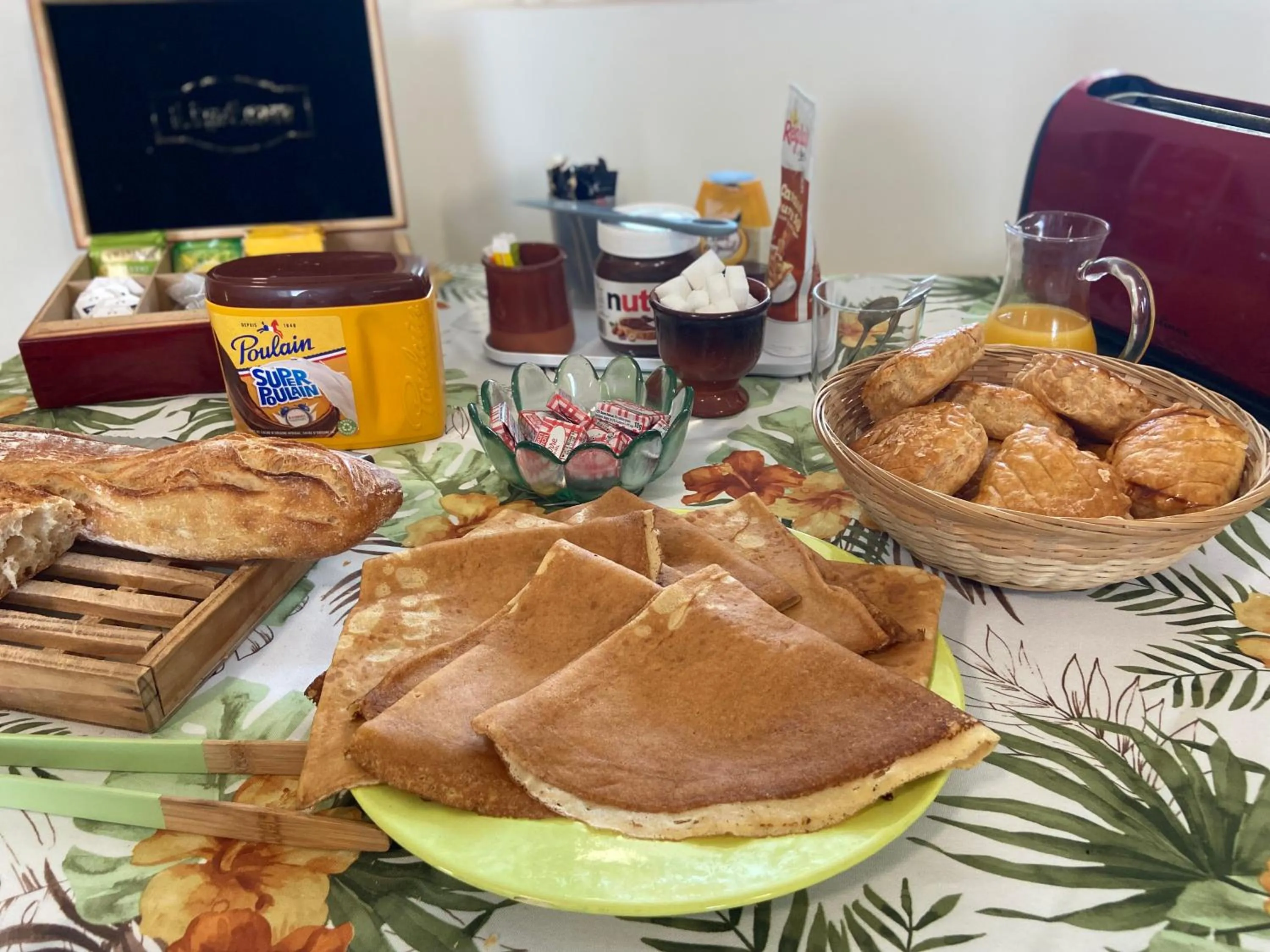 Breakfast in Domaine de Kerzuat