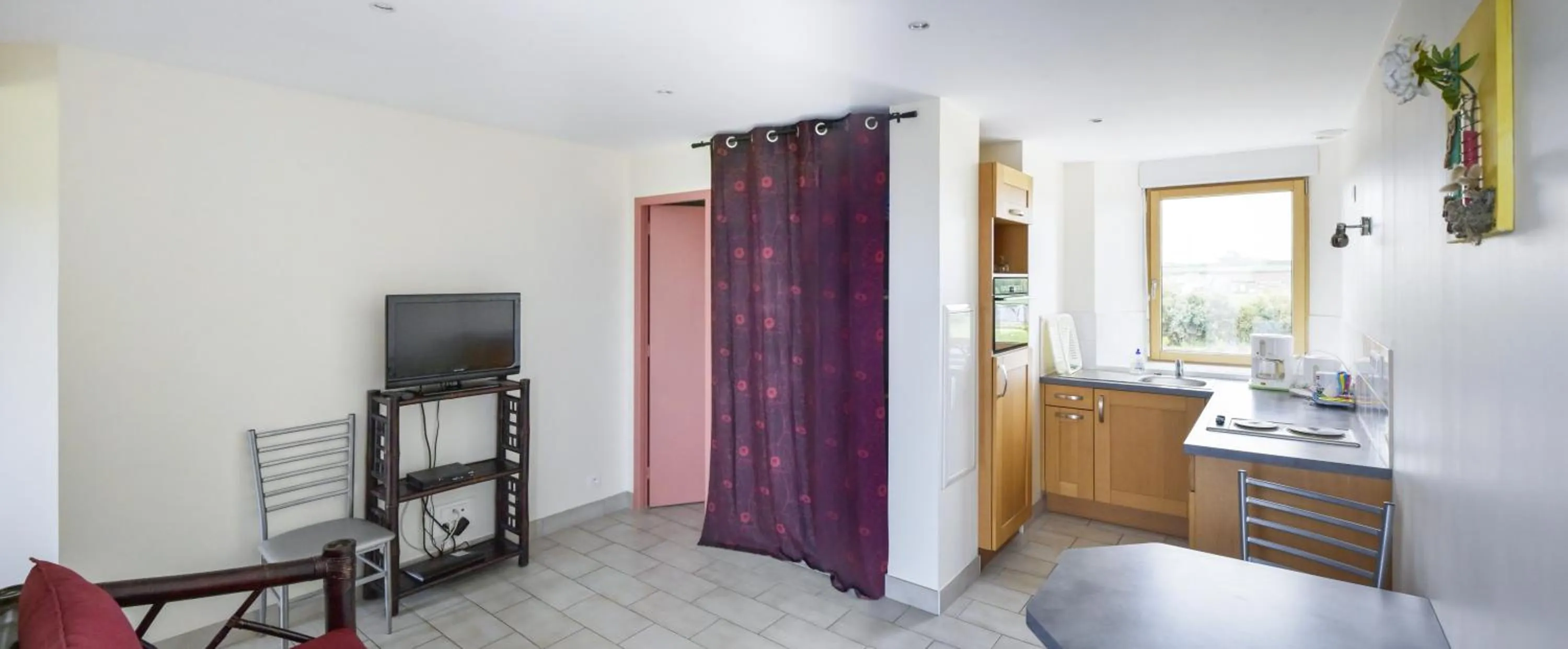 Kitchen or kitchenette in Domaine de Kerzuat