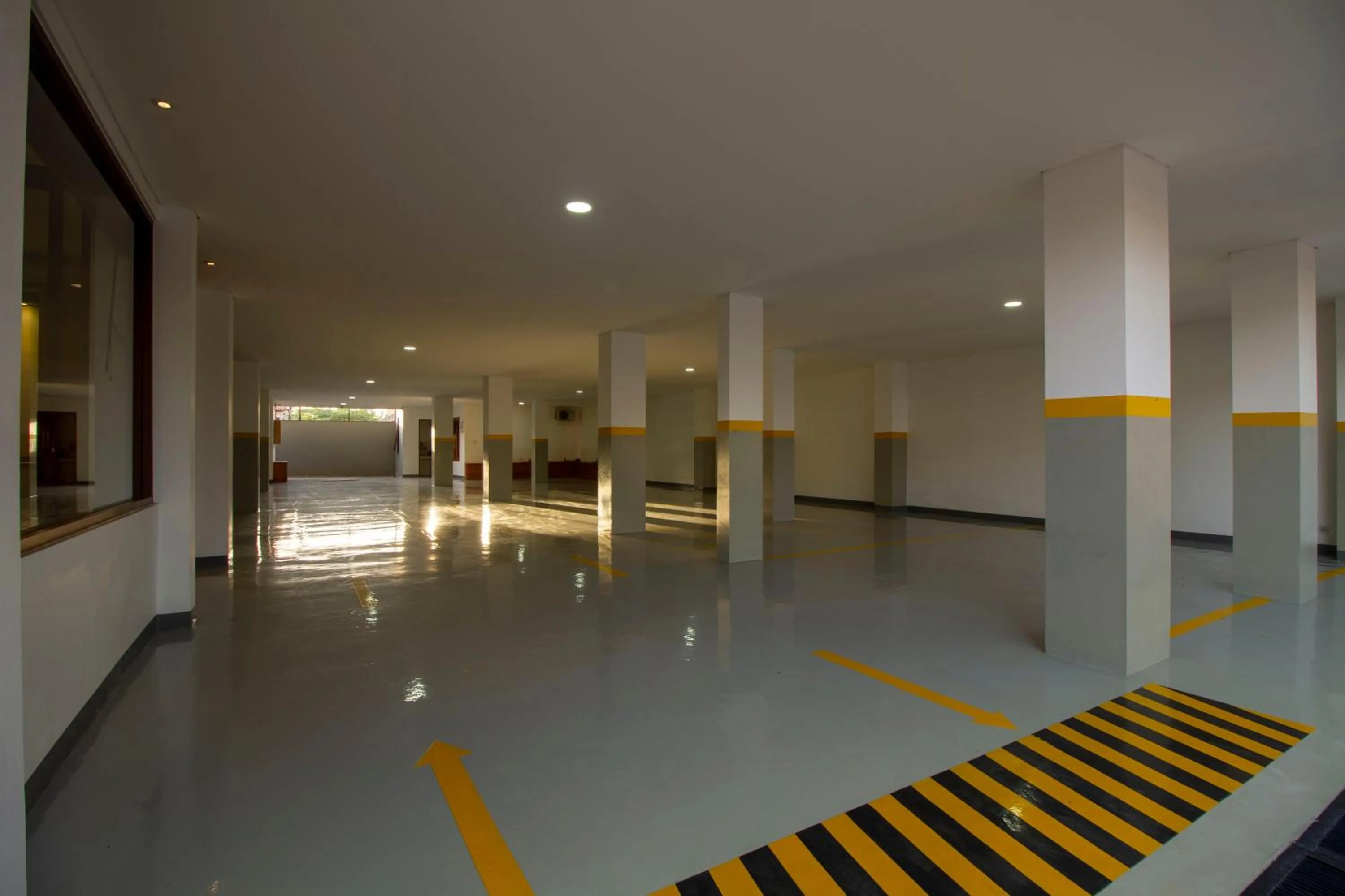 Area and facilities in RedDoorz Plus @ CBD Bintaro