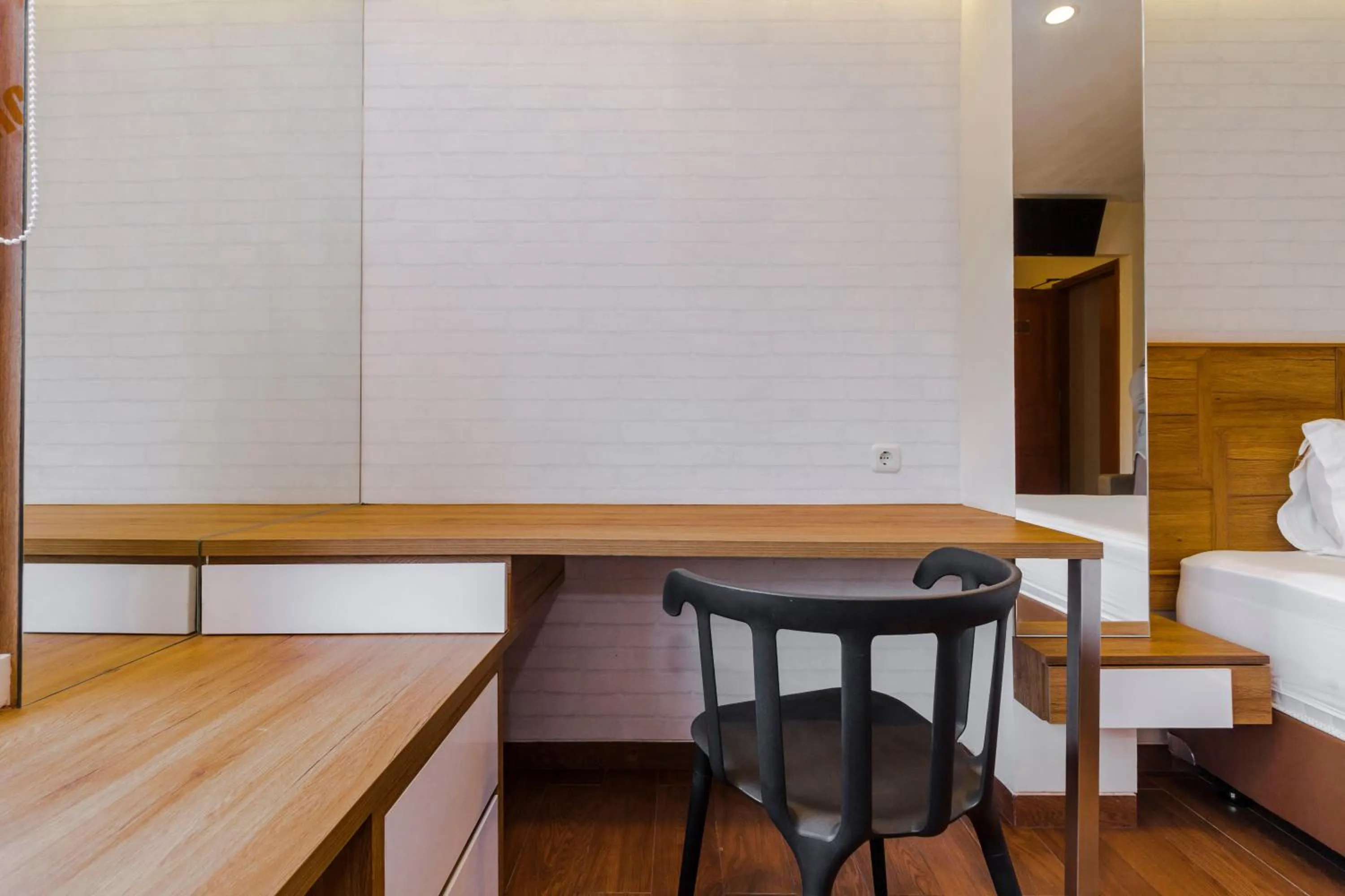 Bedroom in RedDoorz Plus @ CBD Bintaro