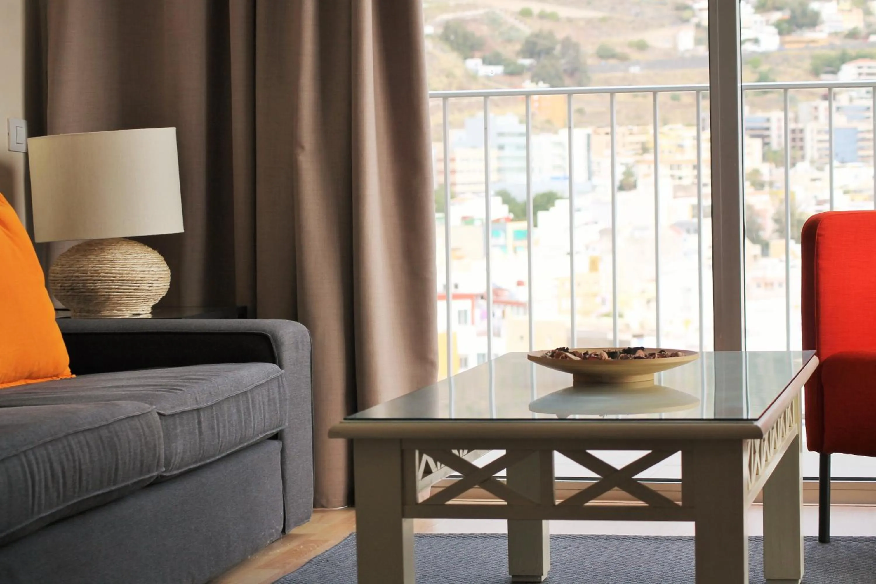 Day in Apartamentos Bruja