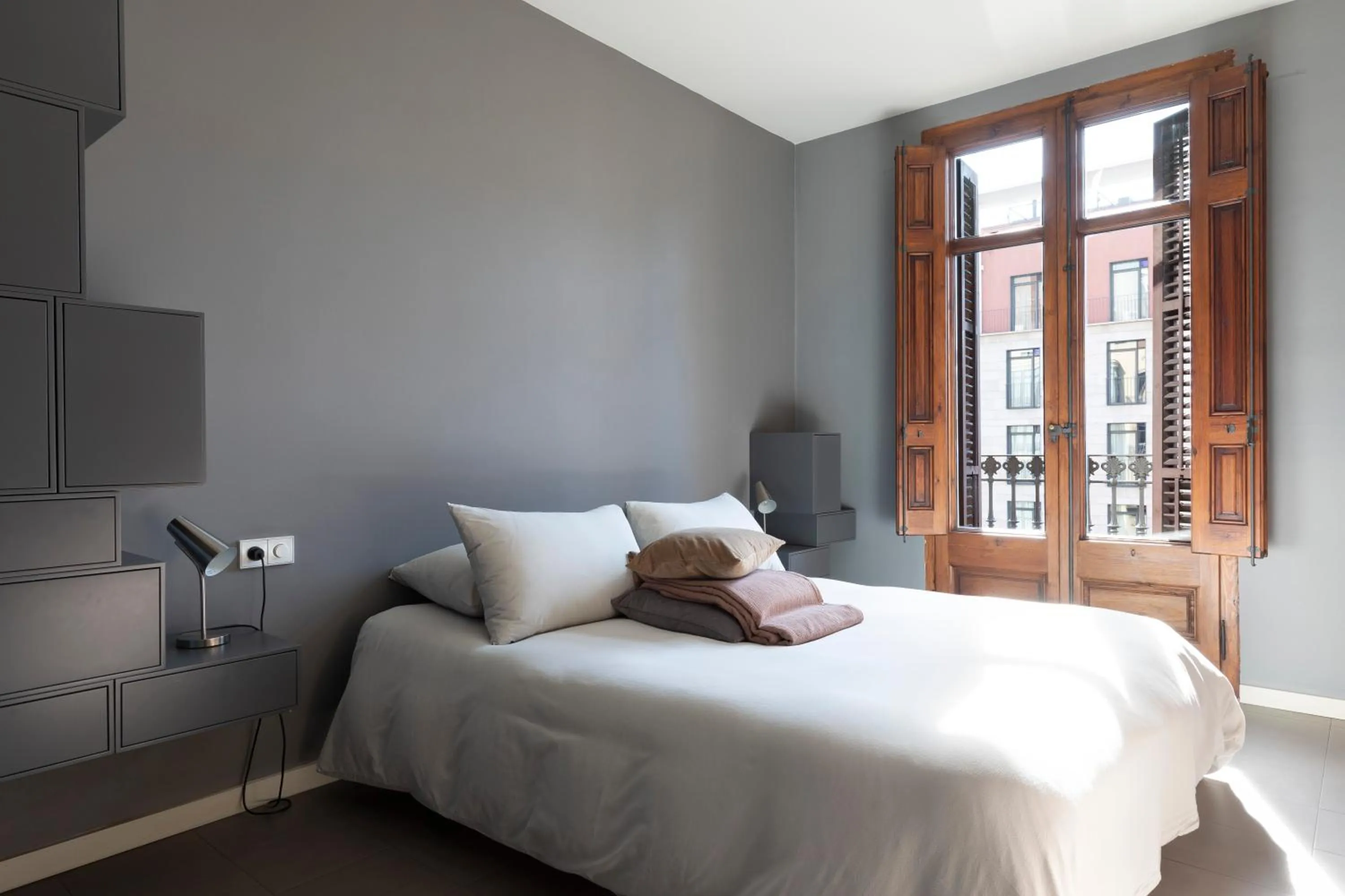 Bed in DestinationBCN Universitat Apartments