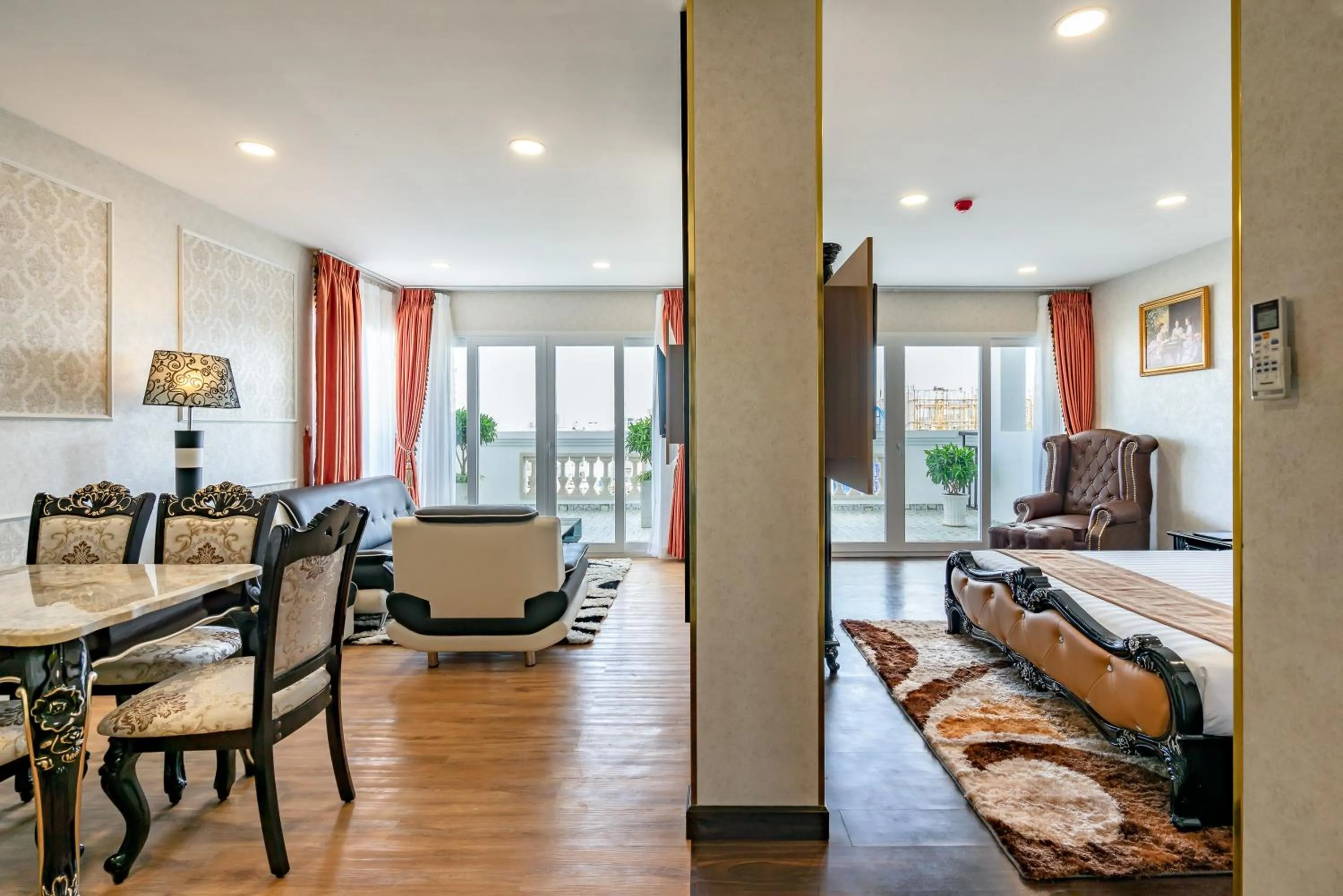 Bed in Emerald Central