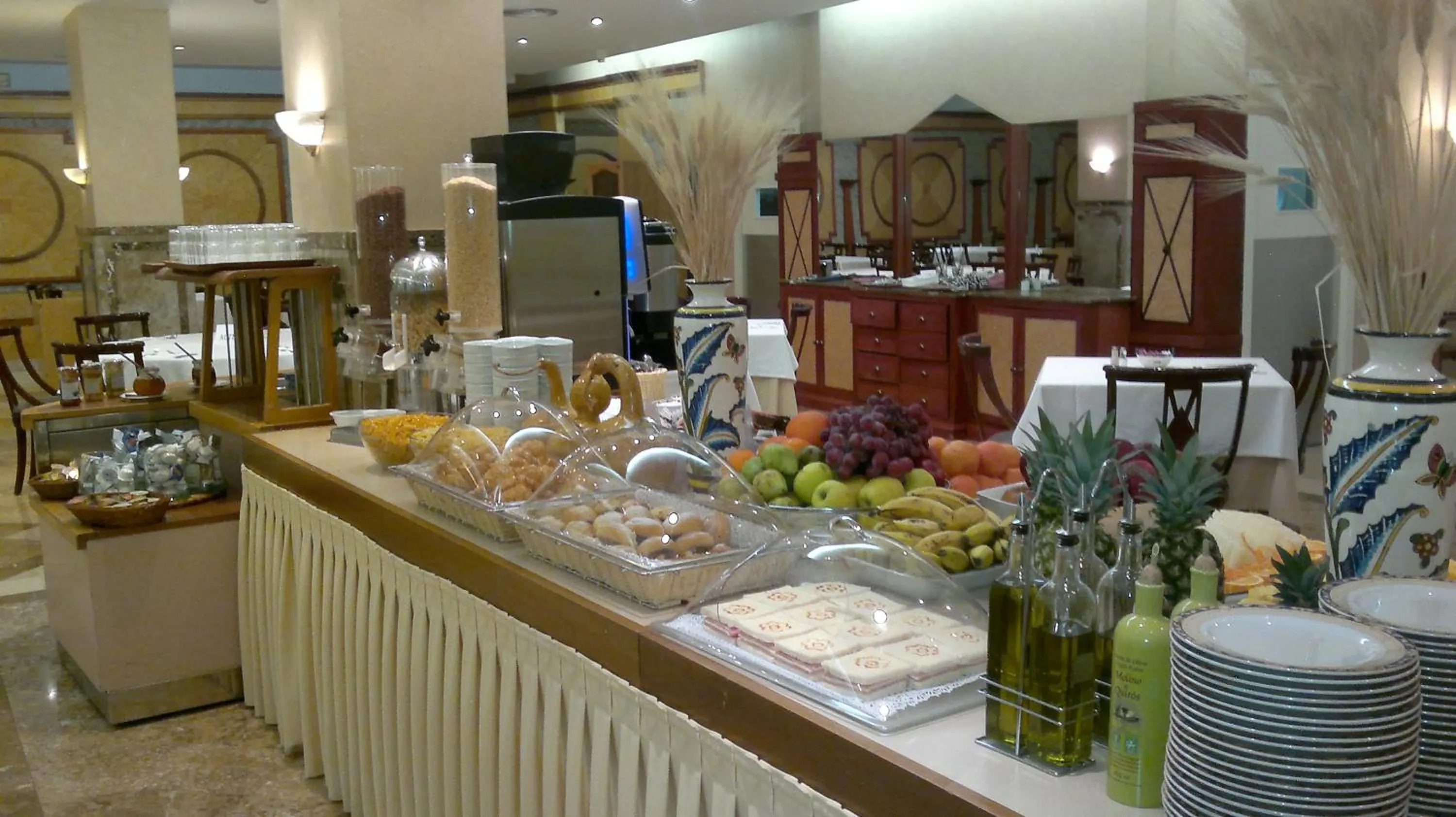 Breakfast in Hotel de Los Faroles