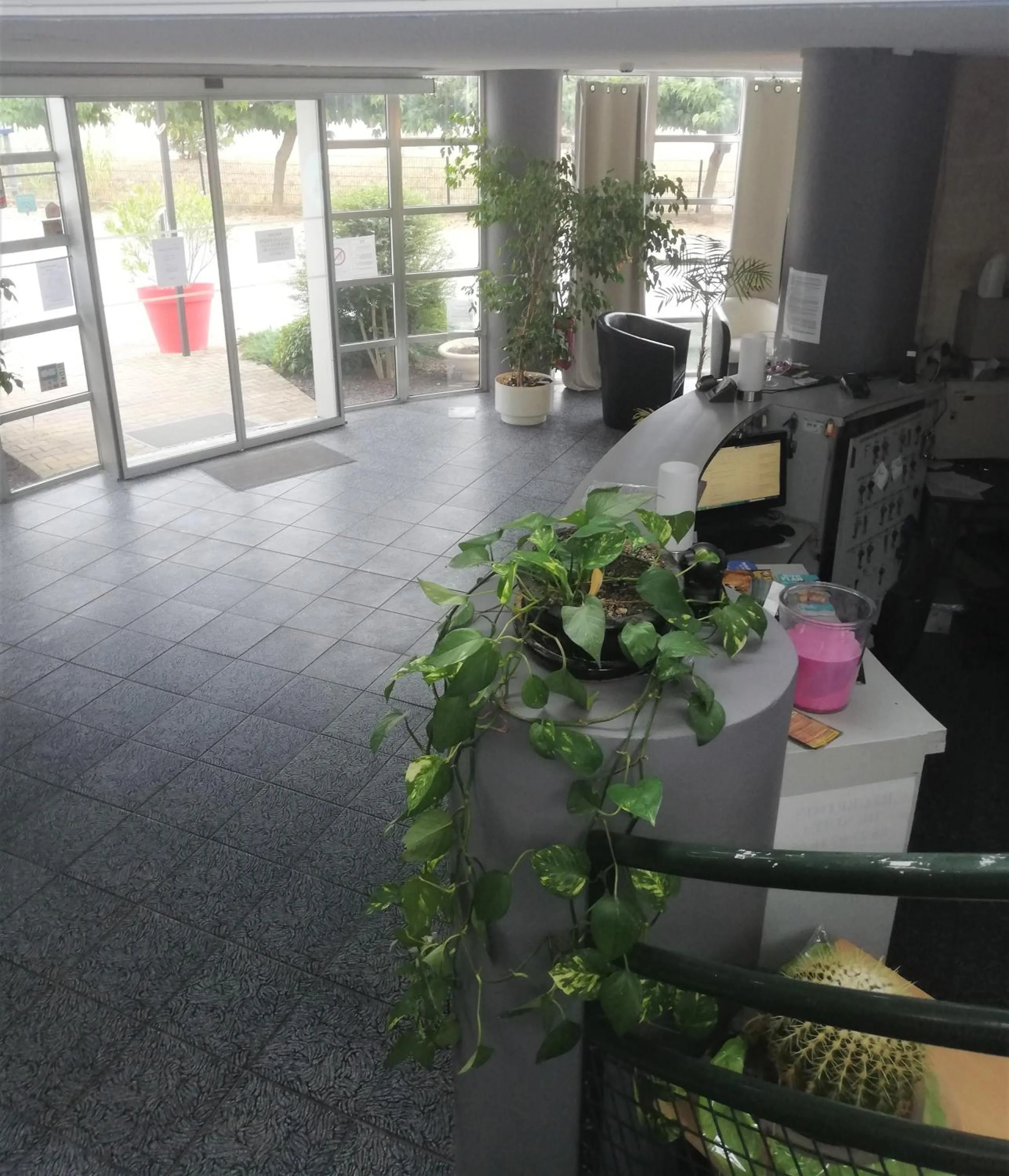 Lobby or reception in Hotel La Clé