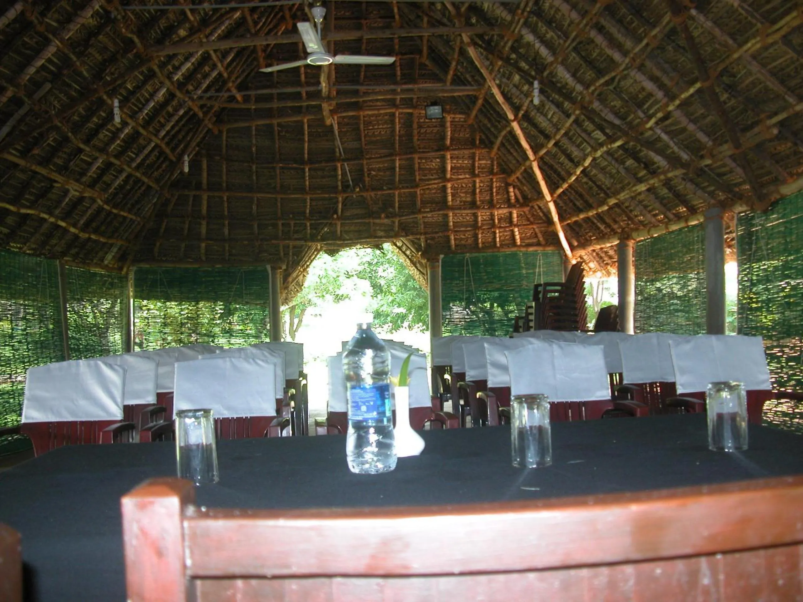 Restaurant/places to eat in Prince Park