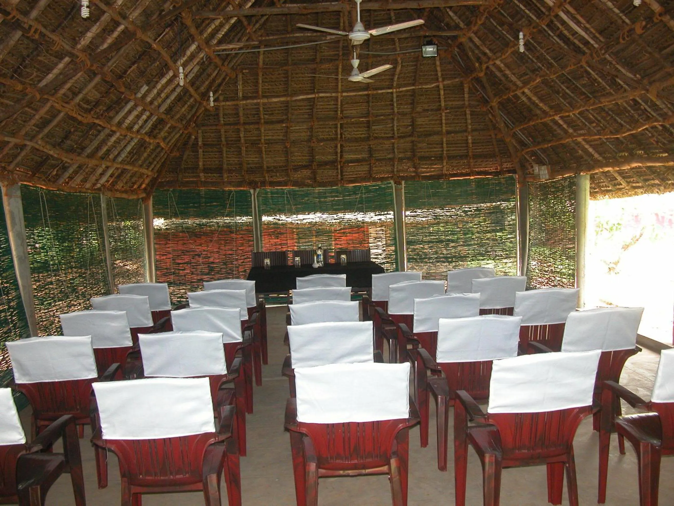 Business facilities in Prince Park