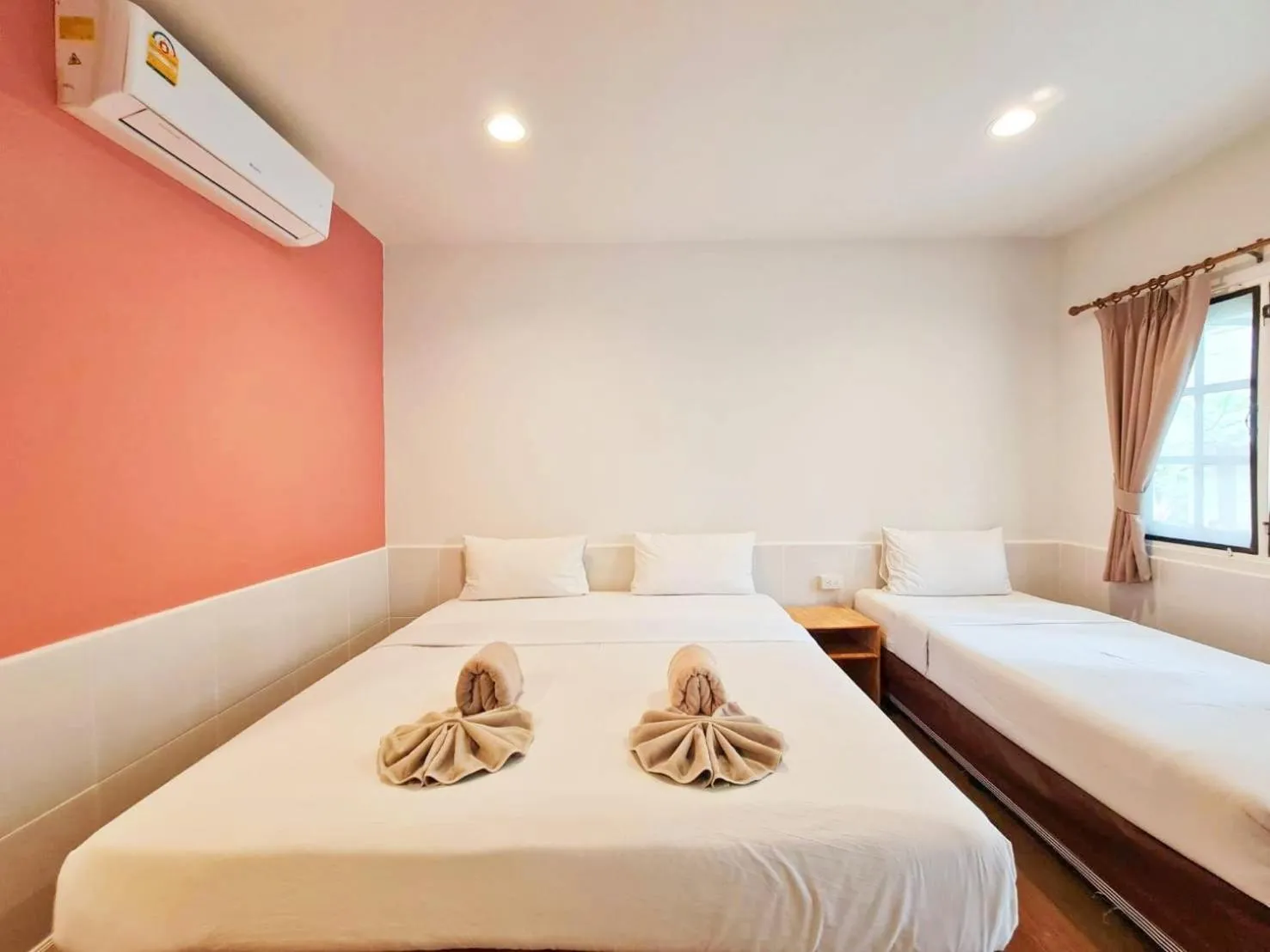 Bedroom, Bed in Malibu Samed Resort