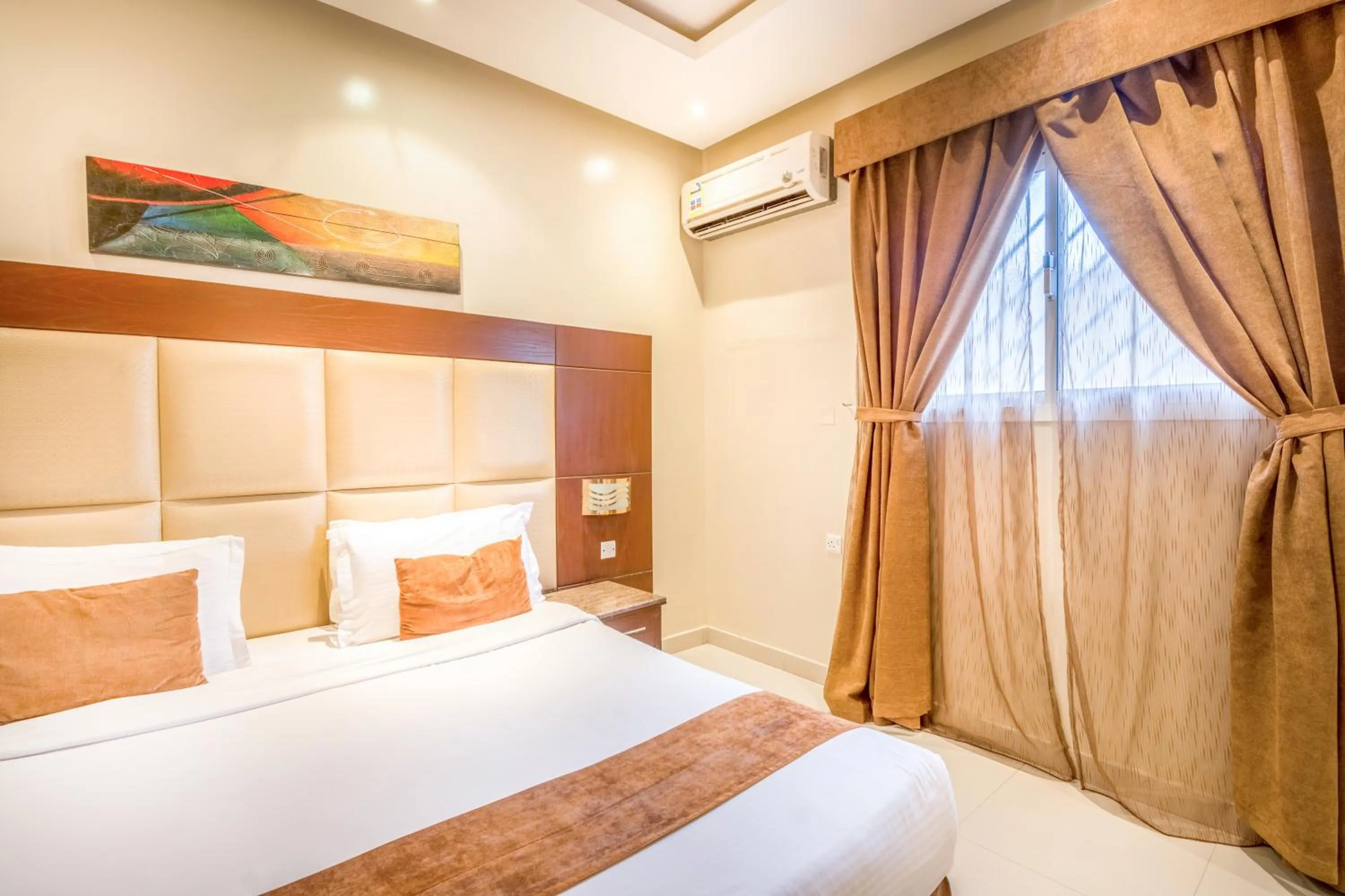 Bedroom, Bed in Al Muhaidb Hotel Apartments 24