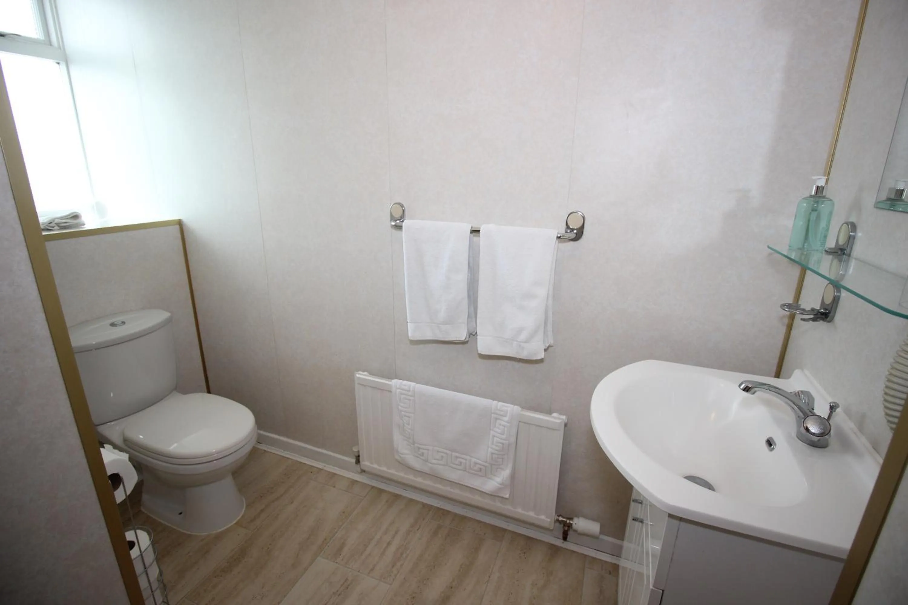 Bathroom in The Southfield Hotel