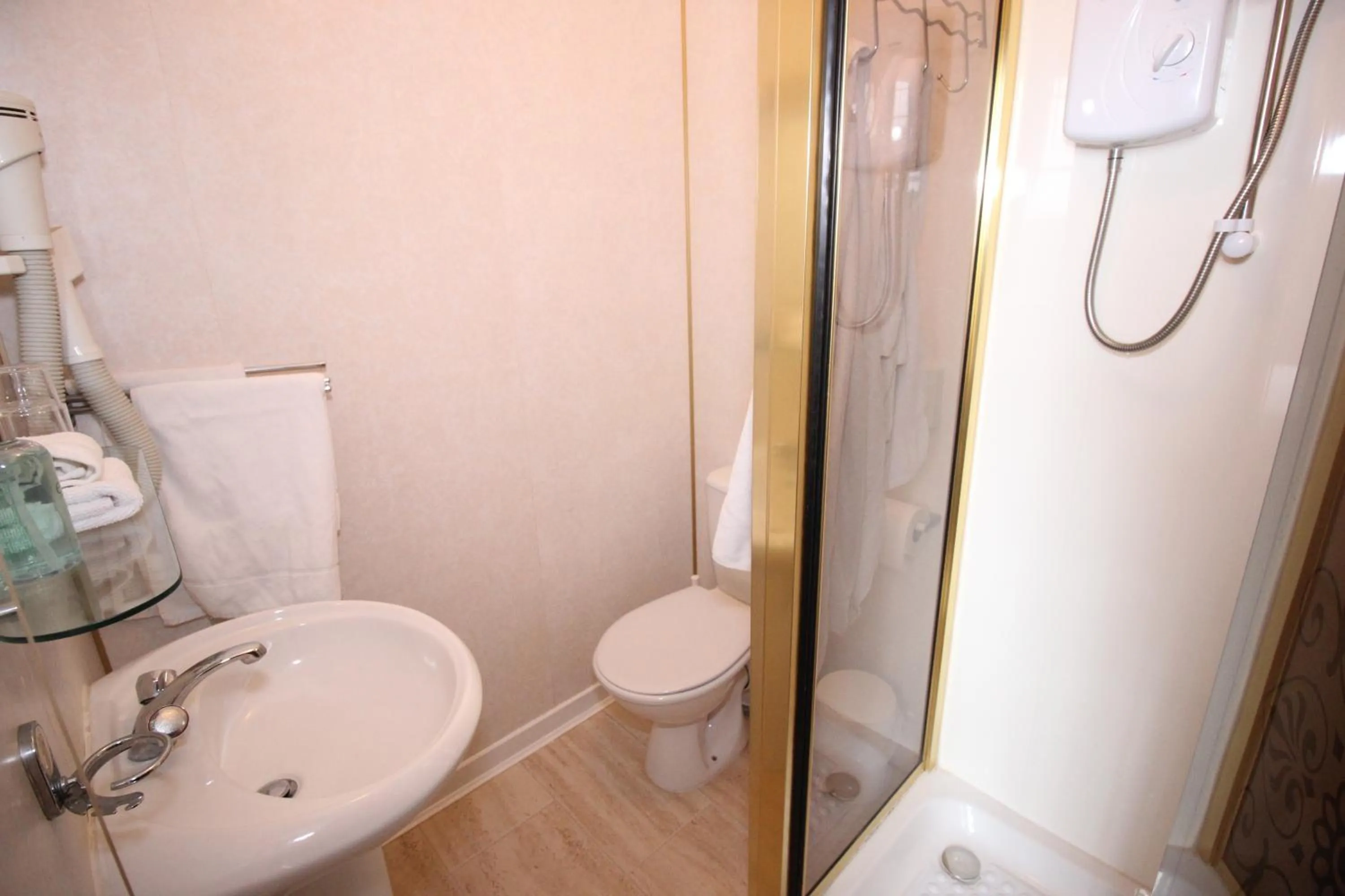 Bathroom in The Southfield Hotel