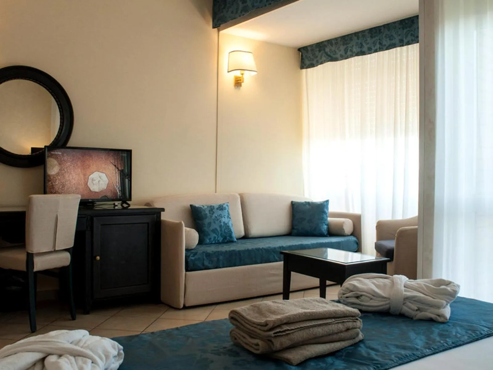 Photo of the whole room in JR Resort Elba International