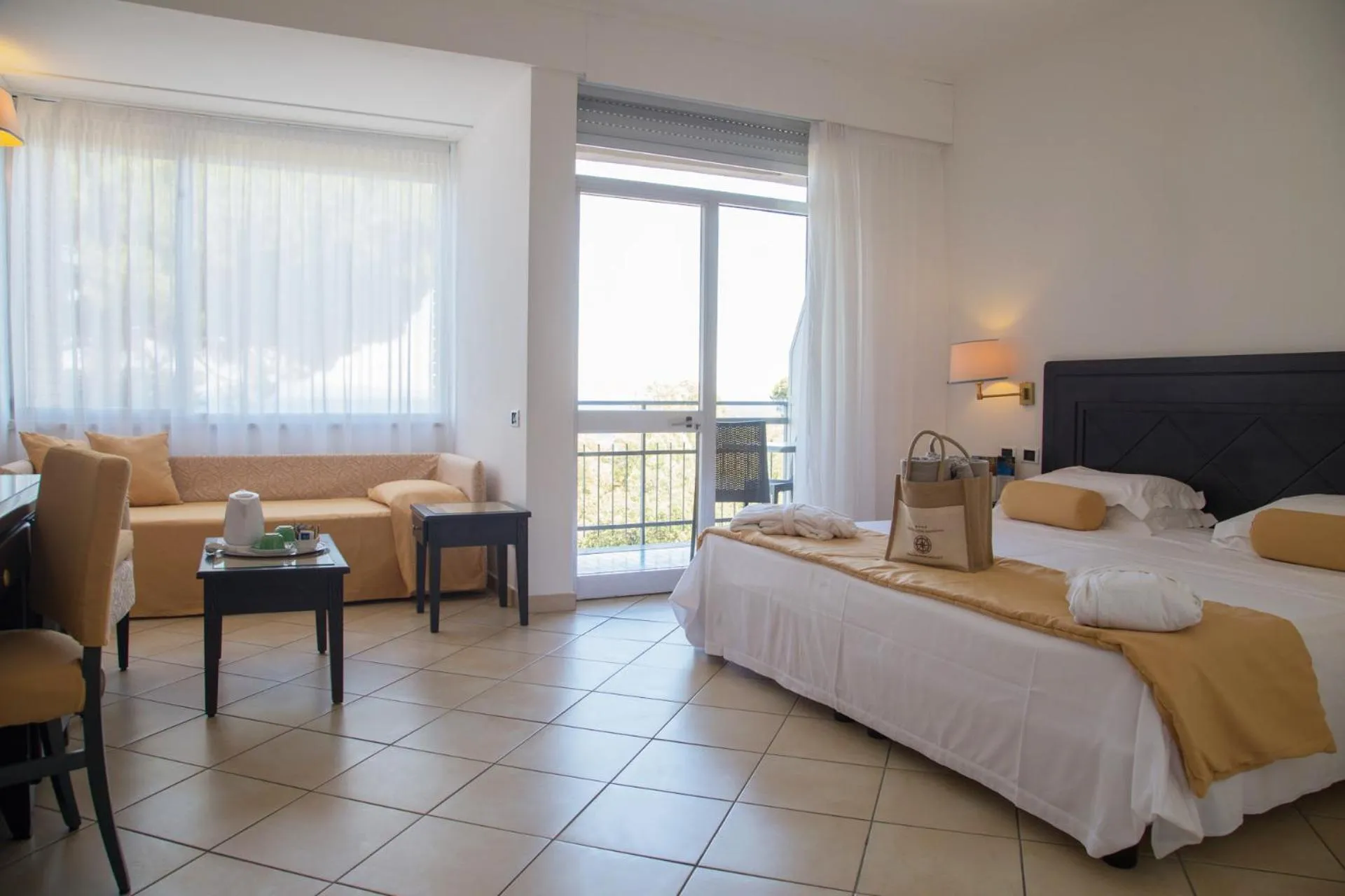 Bed in TH Capoliveri - Grand Hotel Elba International