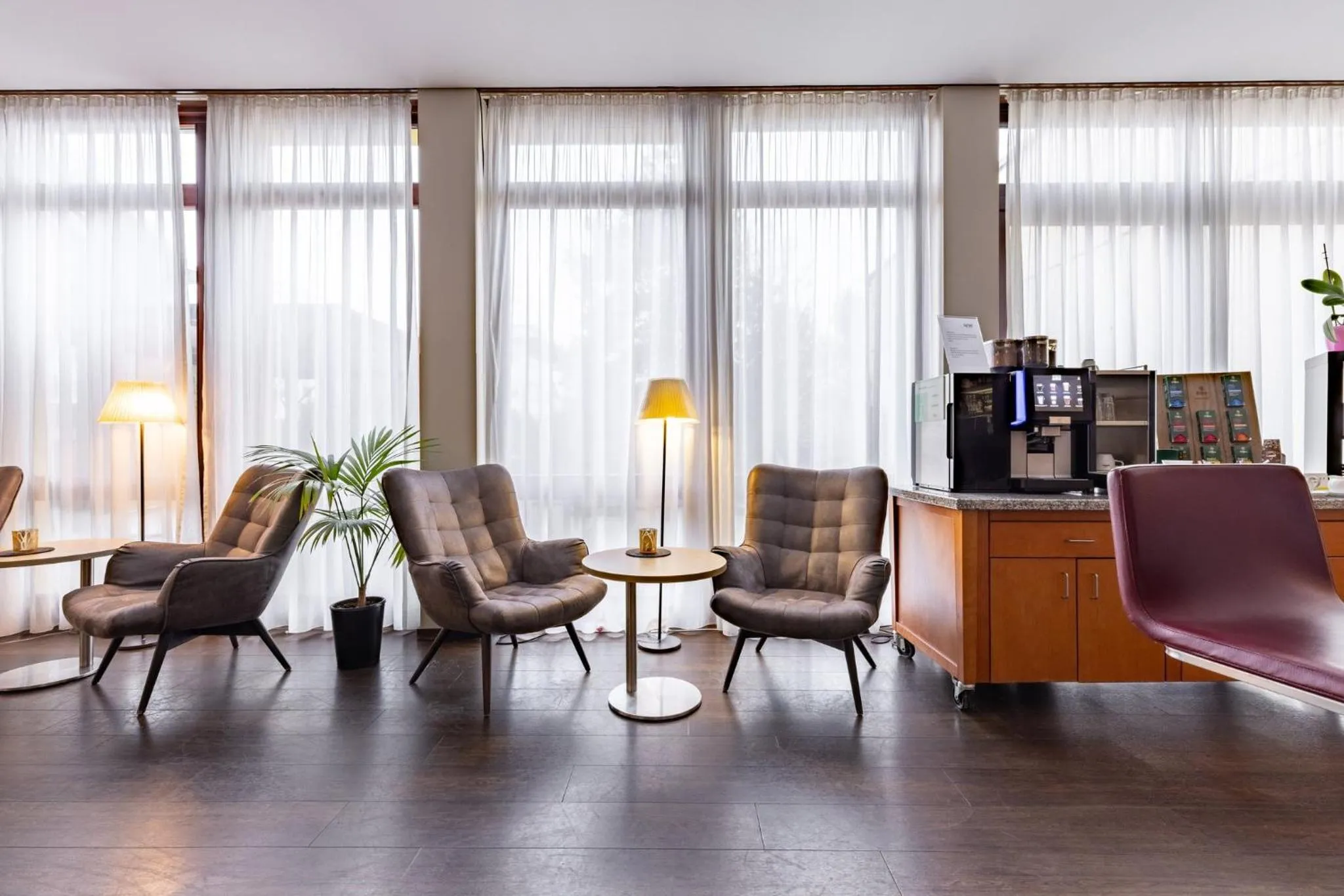 Property building in Garner Hotel Osnabrück by IHG